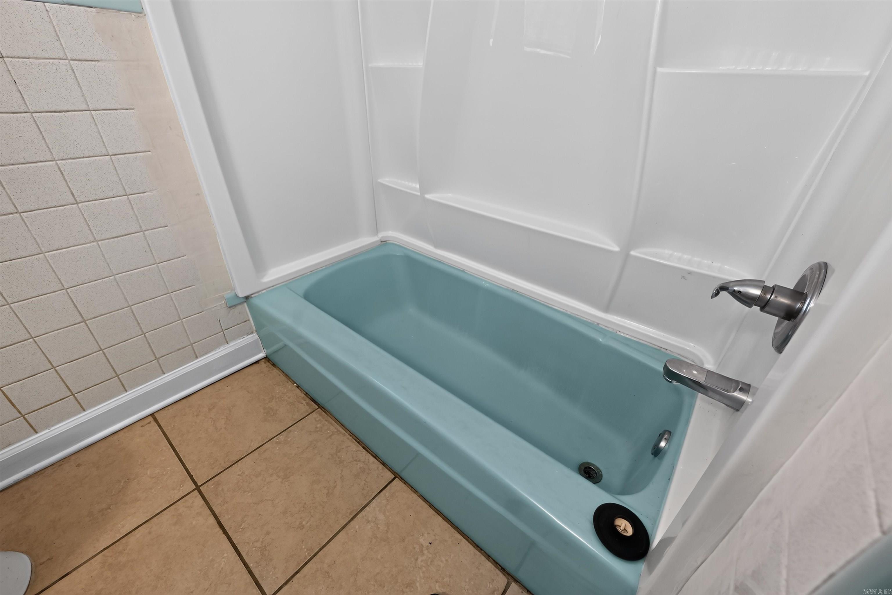 HICKMAN & MCCONNELL - Residential