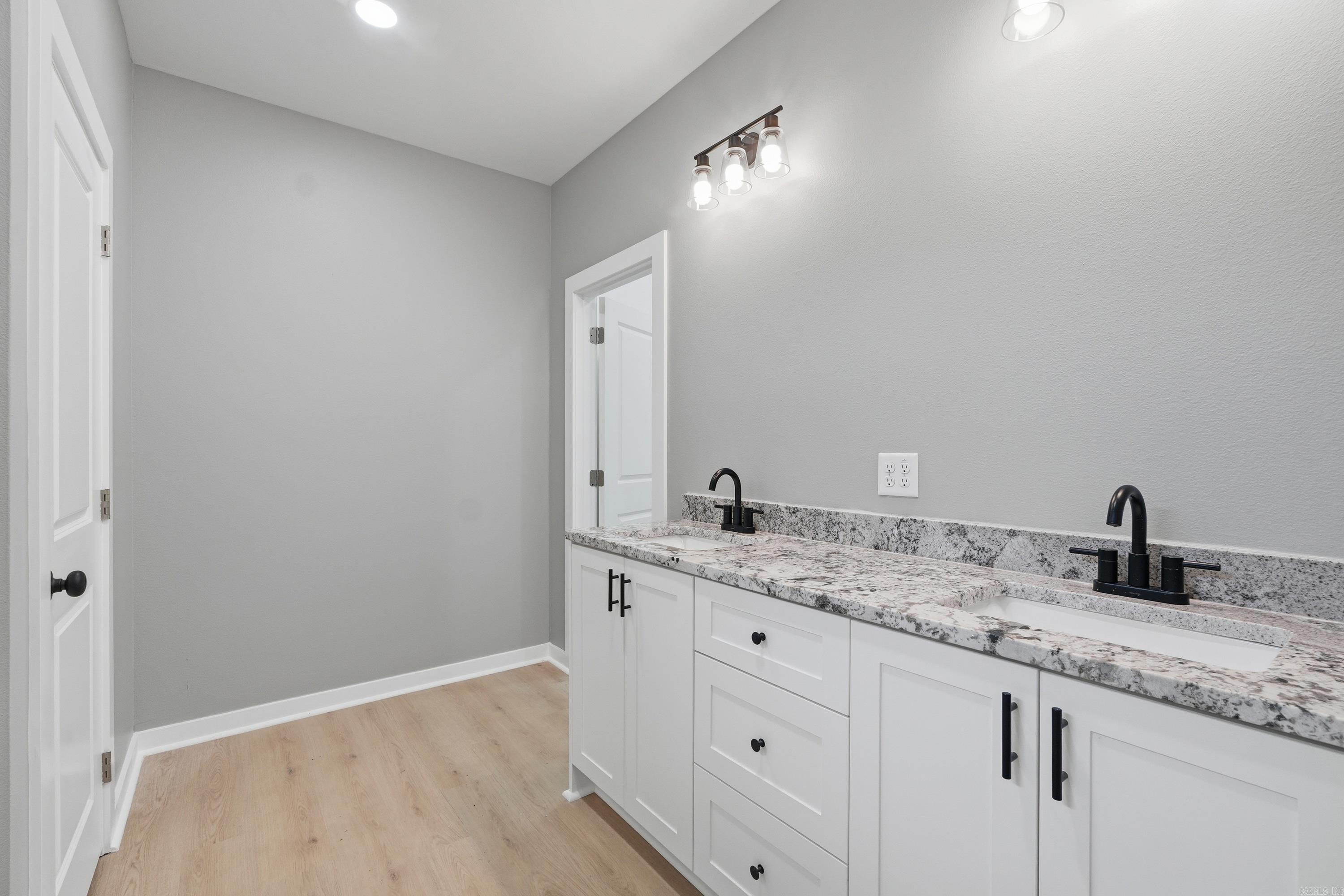 PARKWOOD - Residential