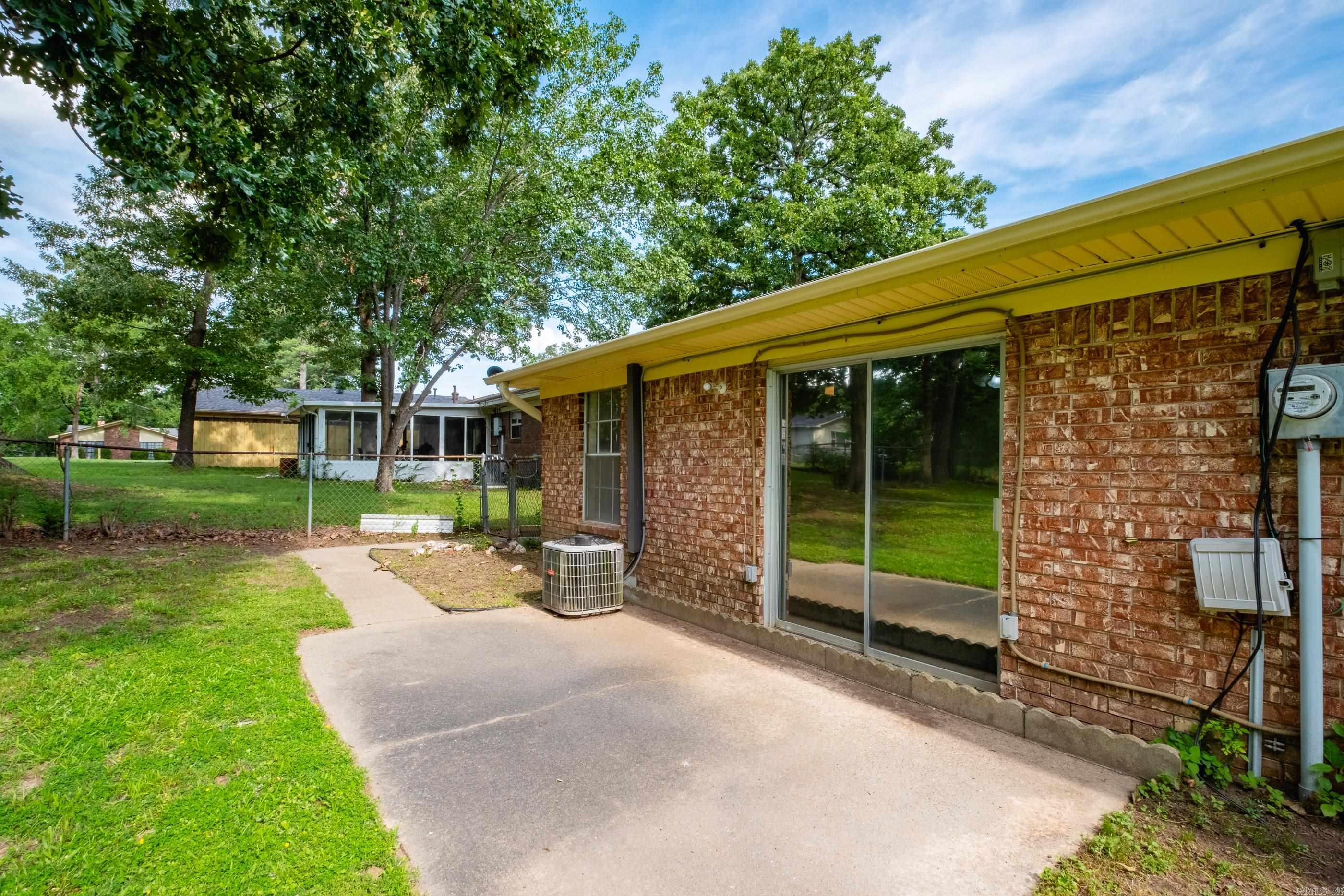 Springhill Manor - Residential