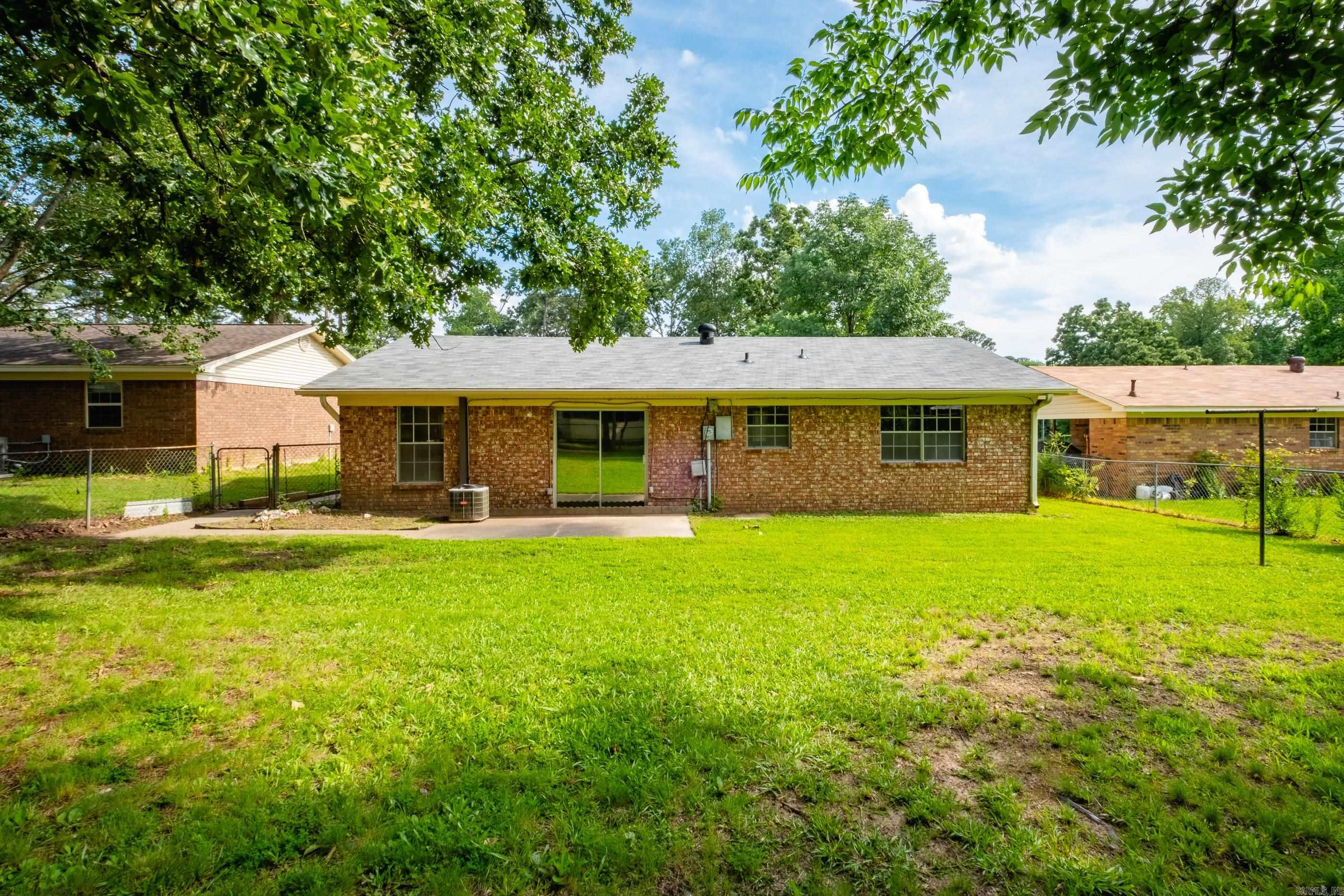 Springhill Manor - Residential