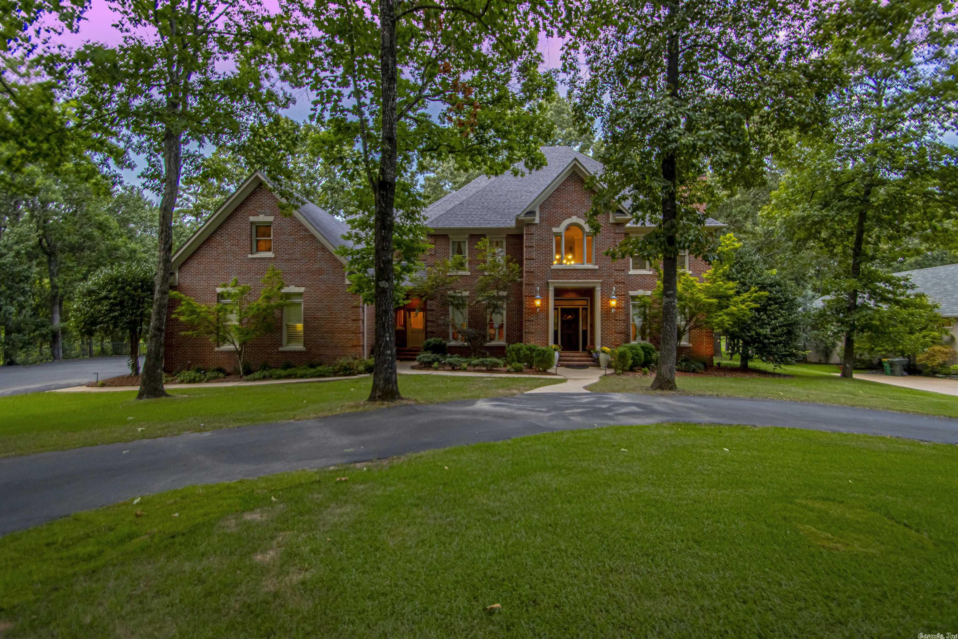CHENAL VALLEY THE ESTATES - Residential