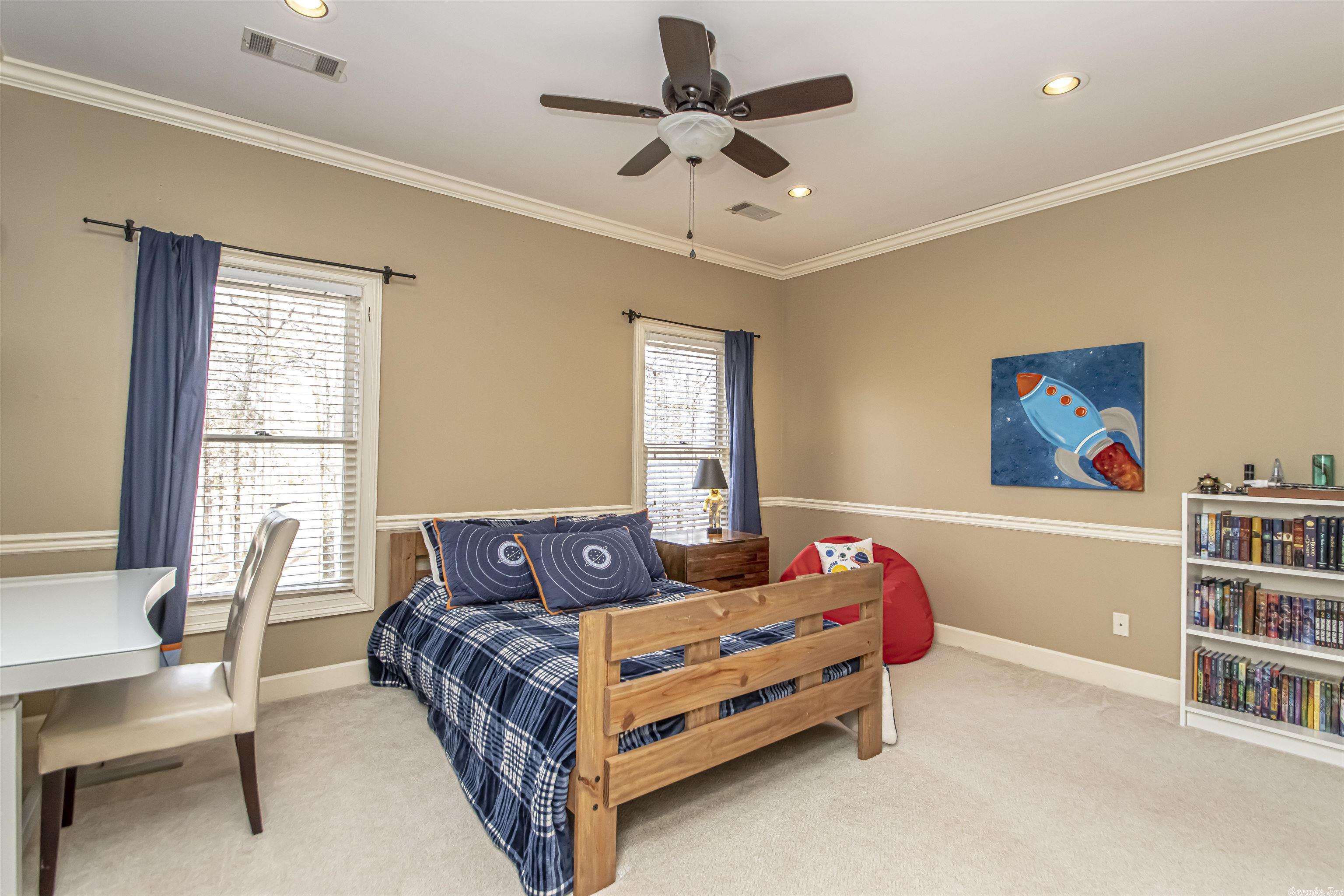 CHENAL VALLEY THE ESTATES - Residential
