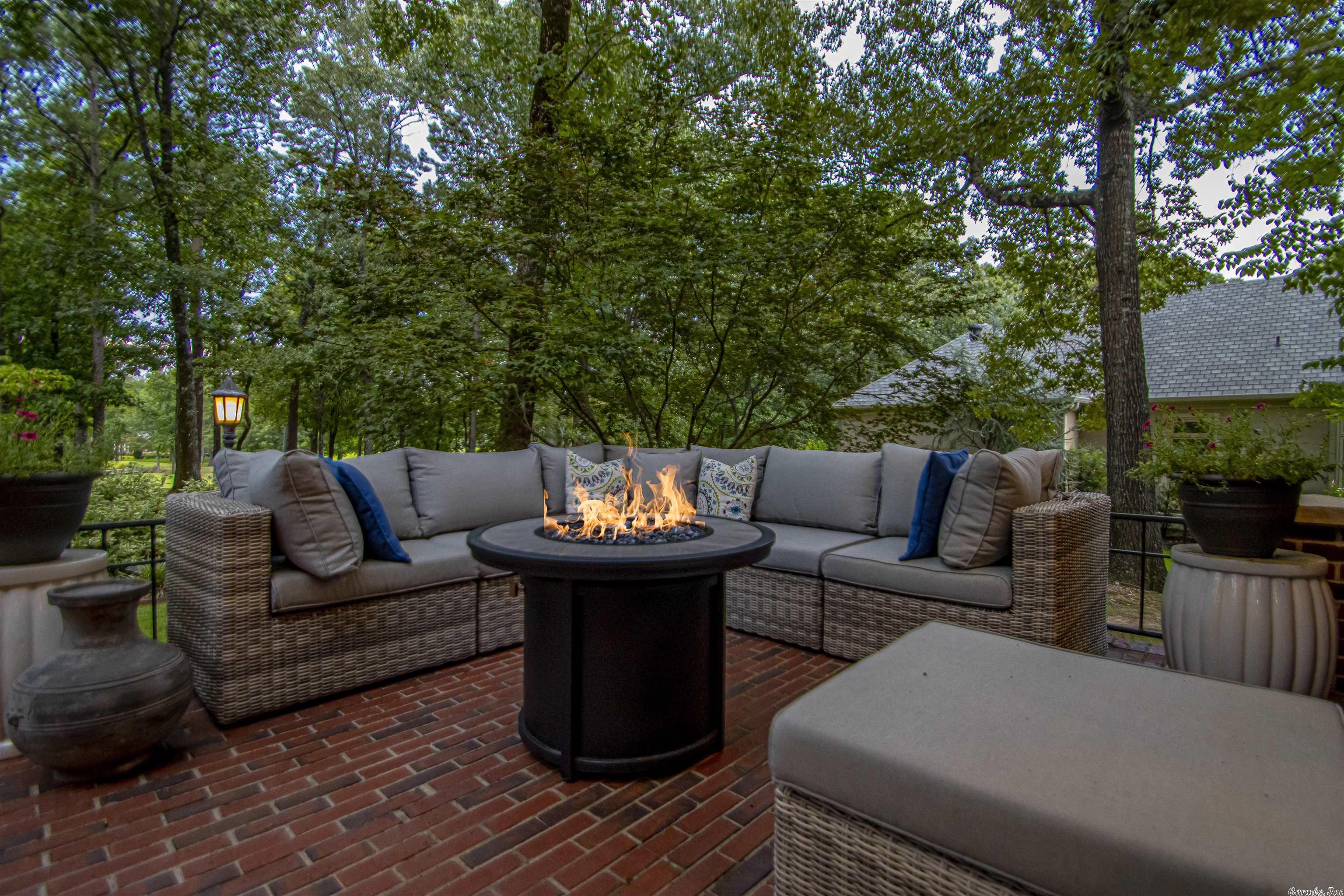 CHENAL VALLEY THE ESTATES - Residential