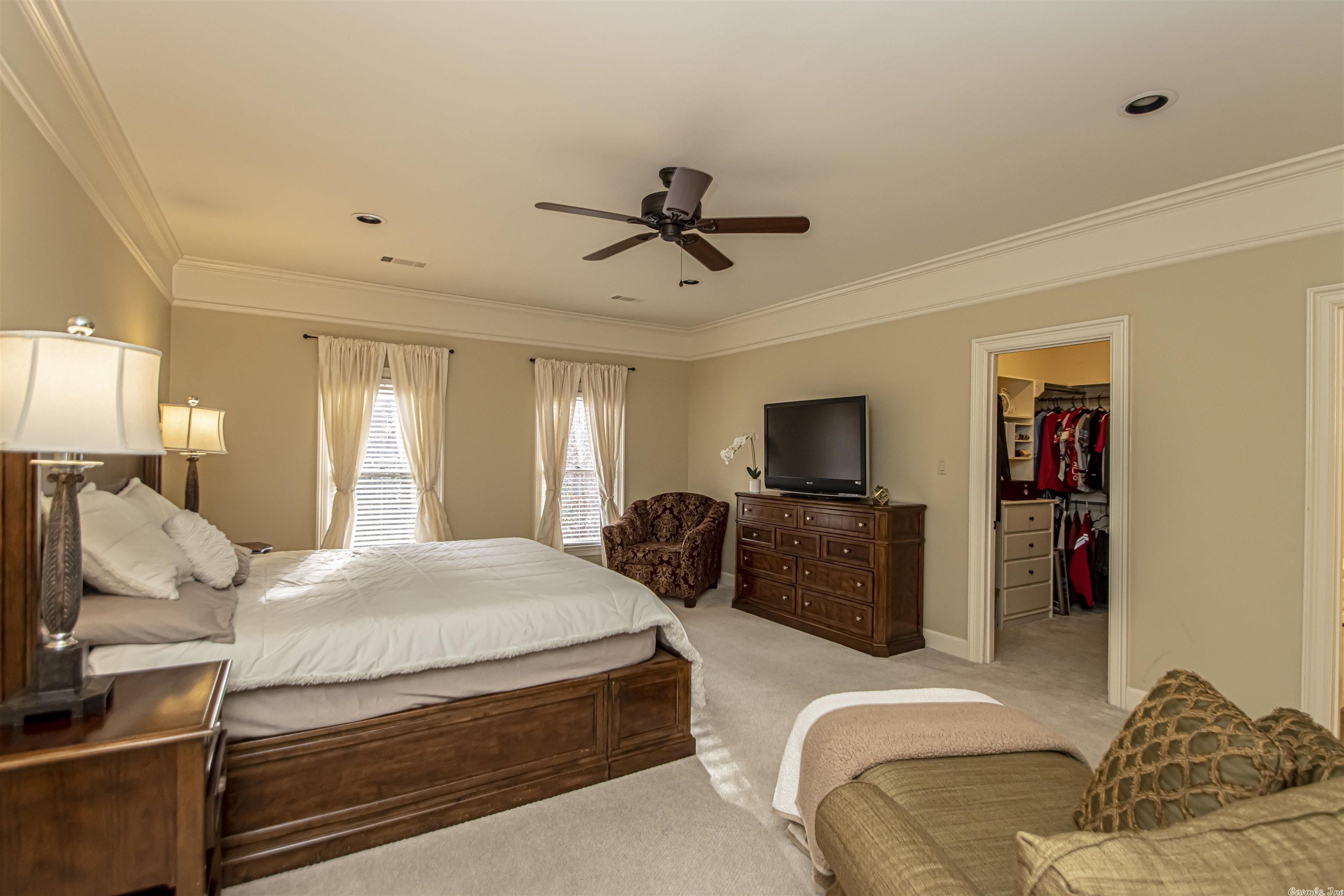 CHENAL VALLEY THE ESTATES - Residential