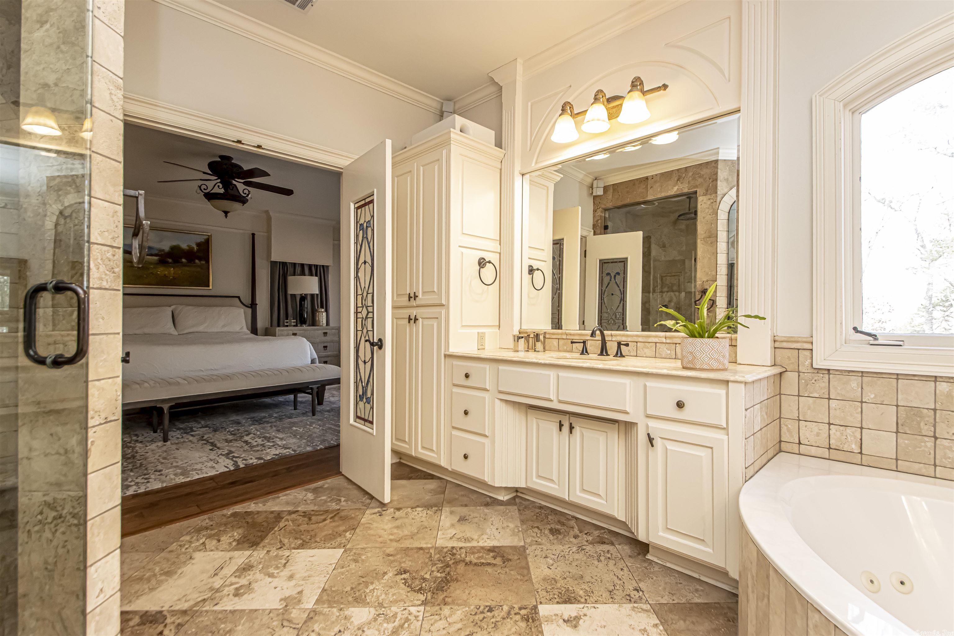 CHENAL VALLEY THE ESTATES - Residential