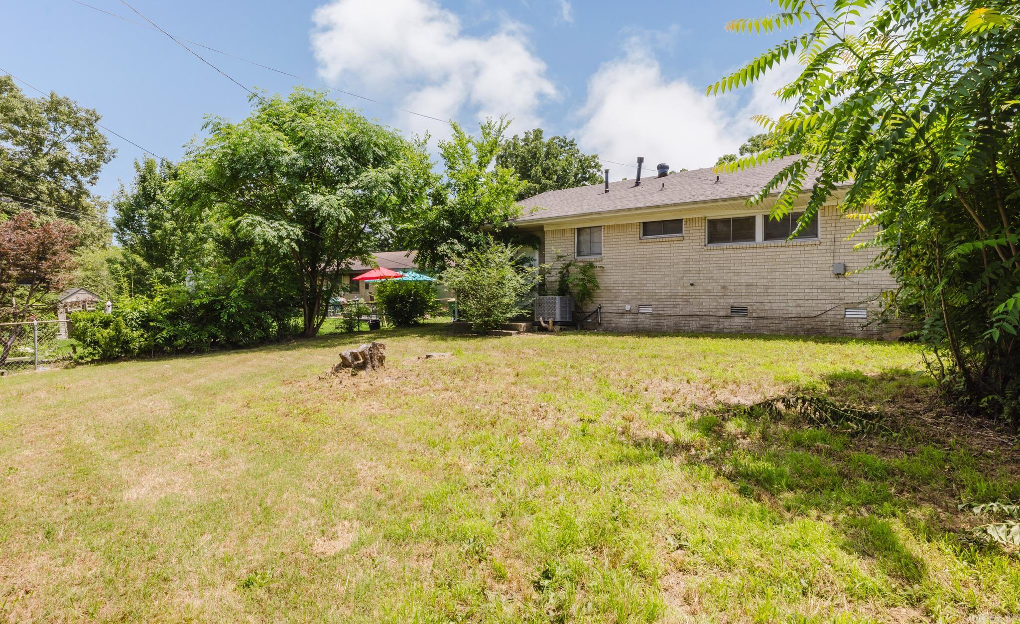 MEADOWCLIFF - Residential