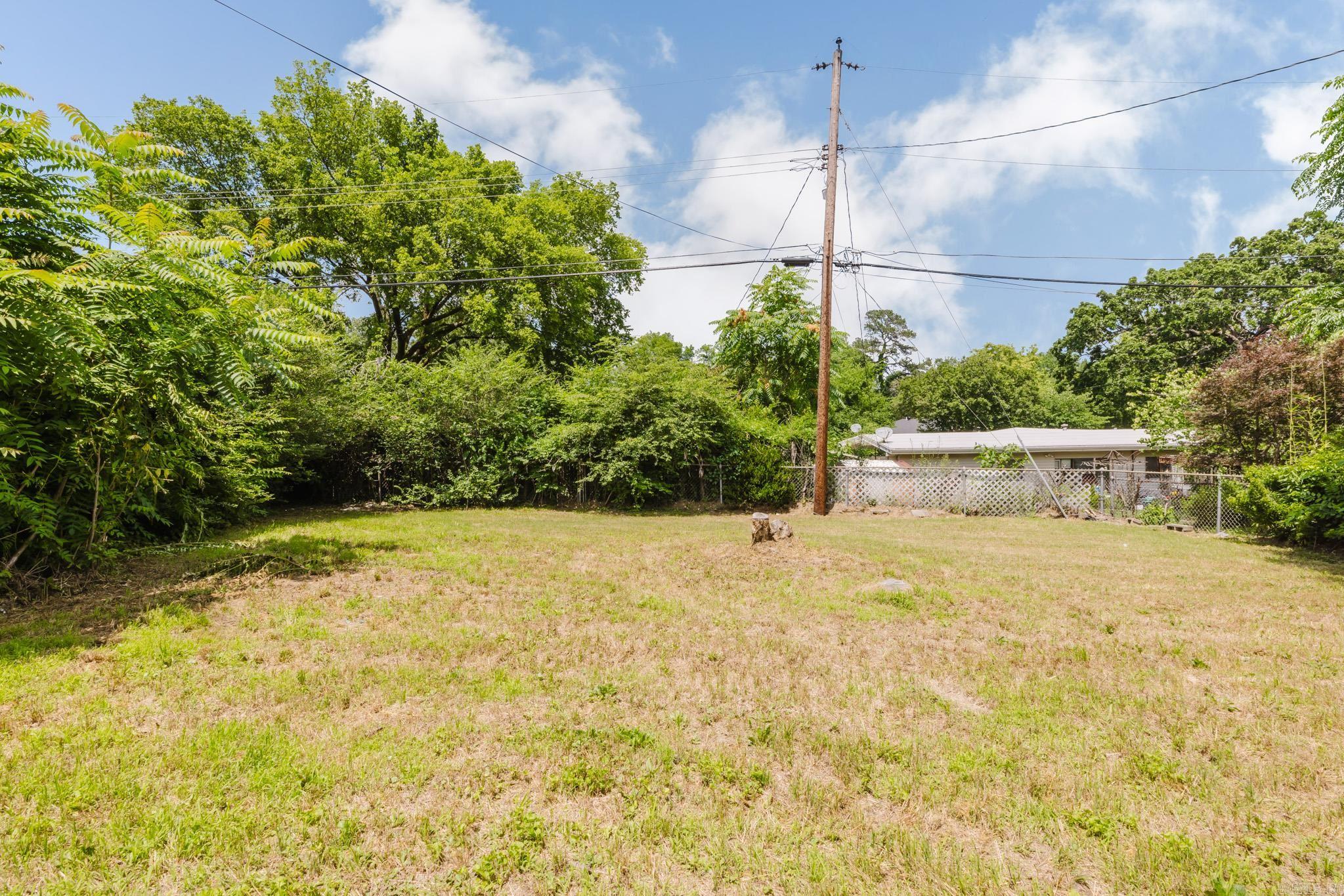MEADOWCLIFF - Residential
