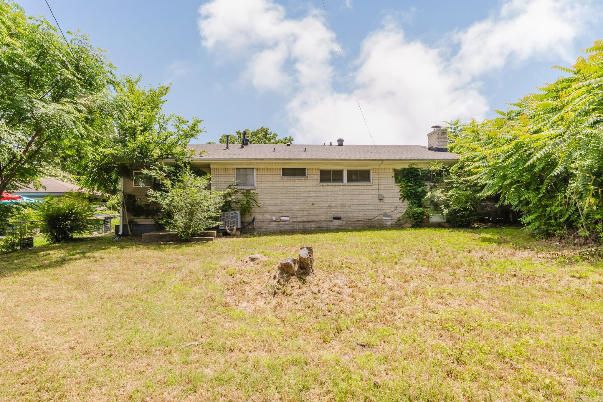 MEADOWCLIFF - Residential