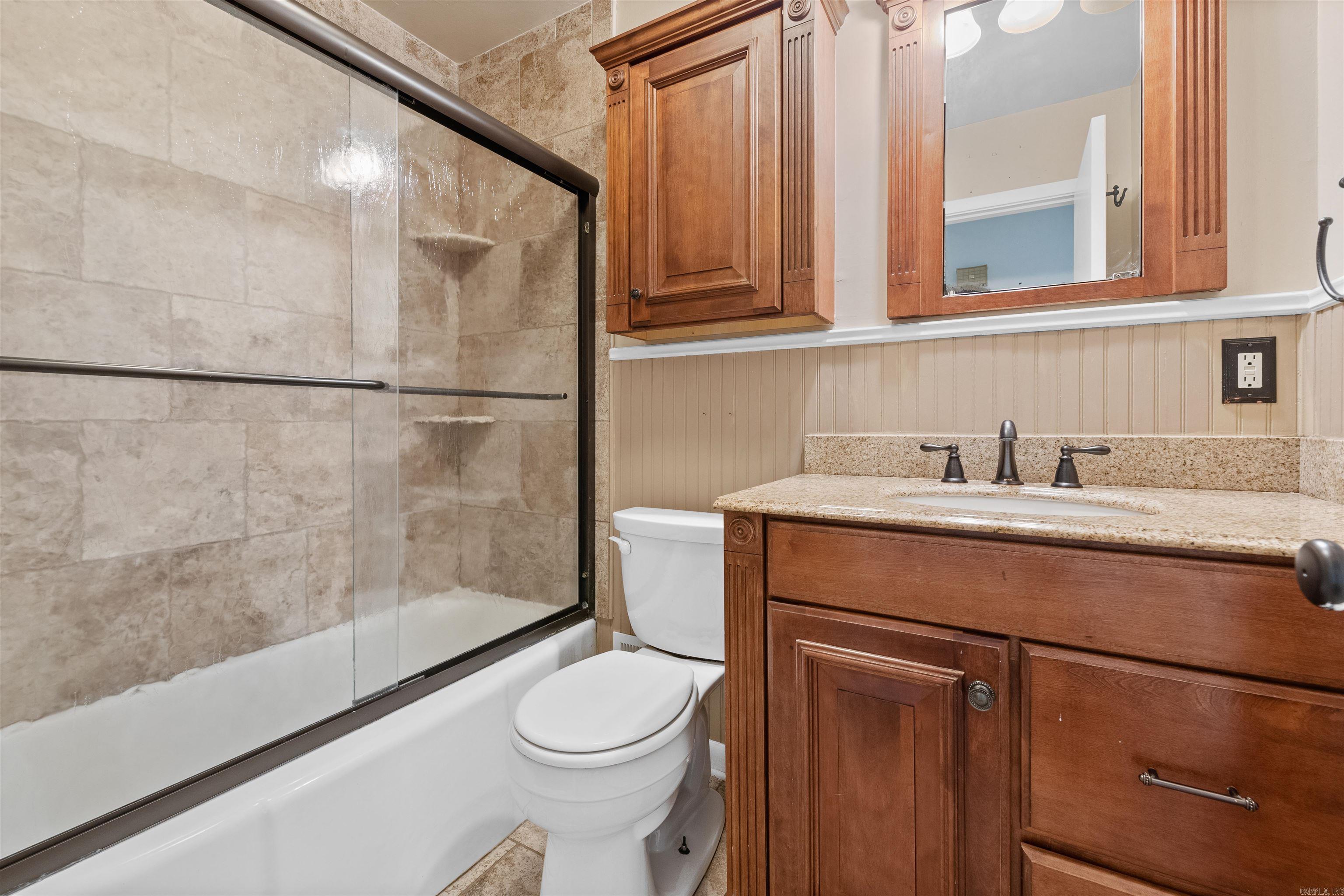 KINGWOOD PLACE - Residential