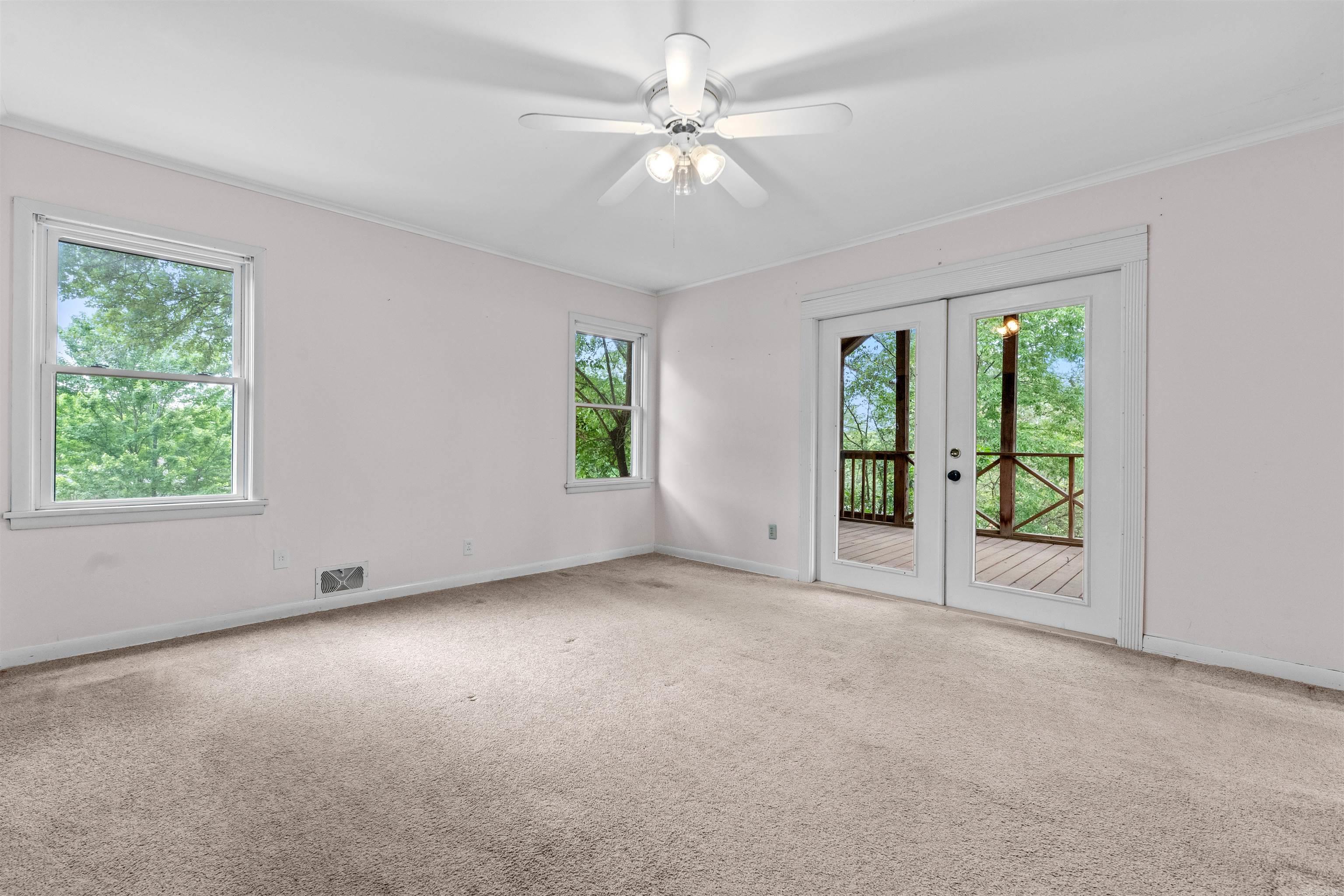 KINGWOOD PLACE - Residential