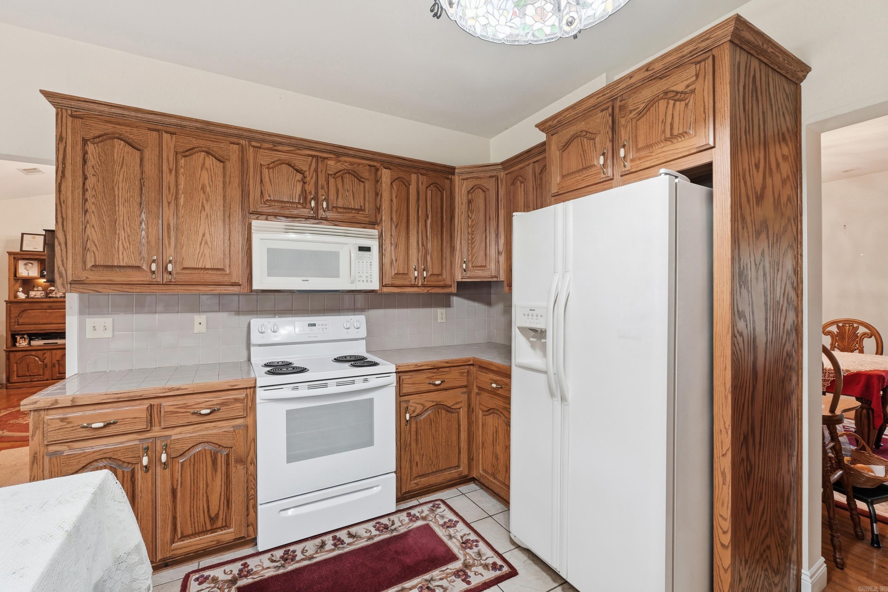 MEADOW BROOK ACRES - Residential