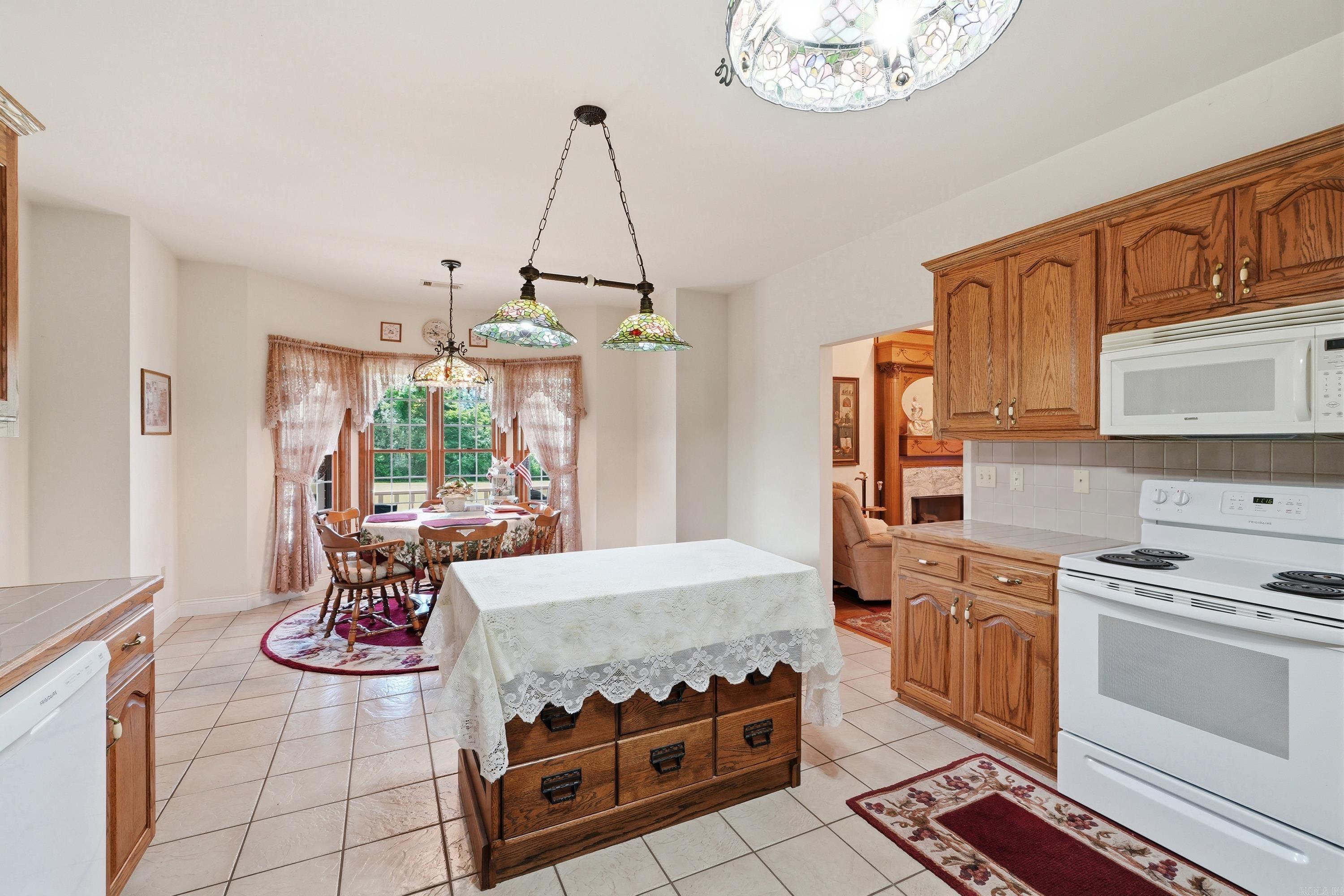 MEADOW BROOK ACRES - Residential