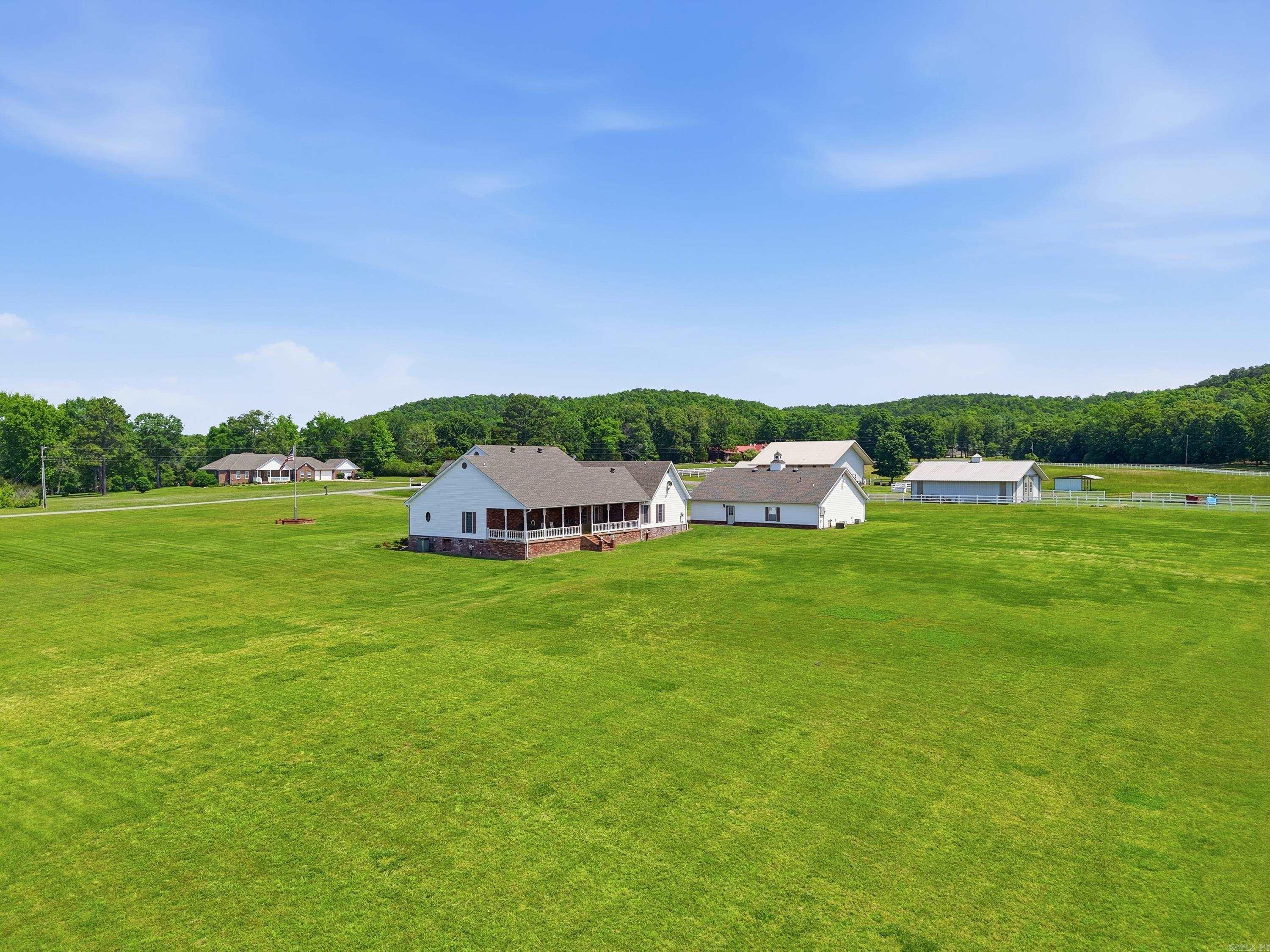 MEADOW BROOK ACRES - Residential