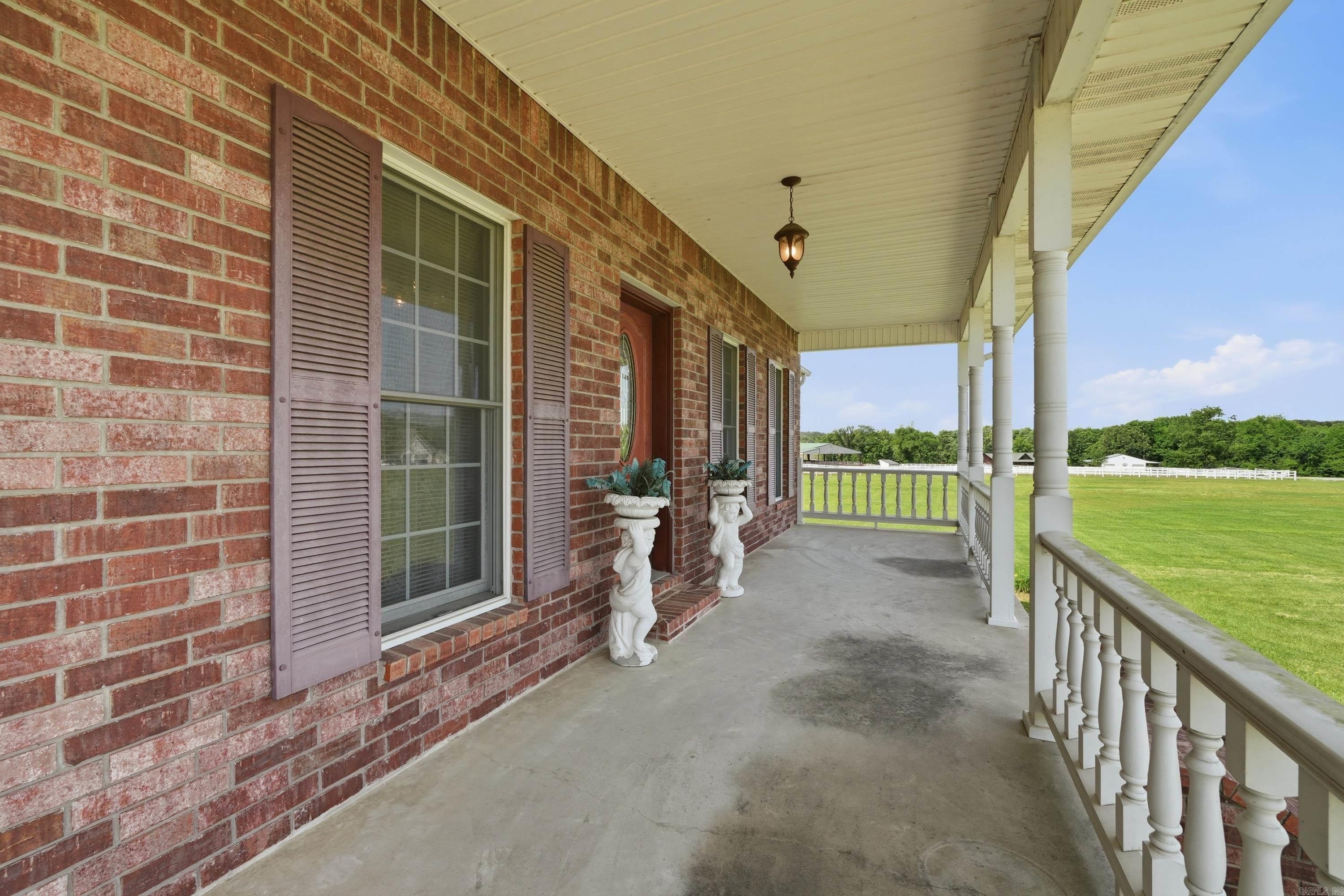 MEADOW BROOK ACRES - Residential