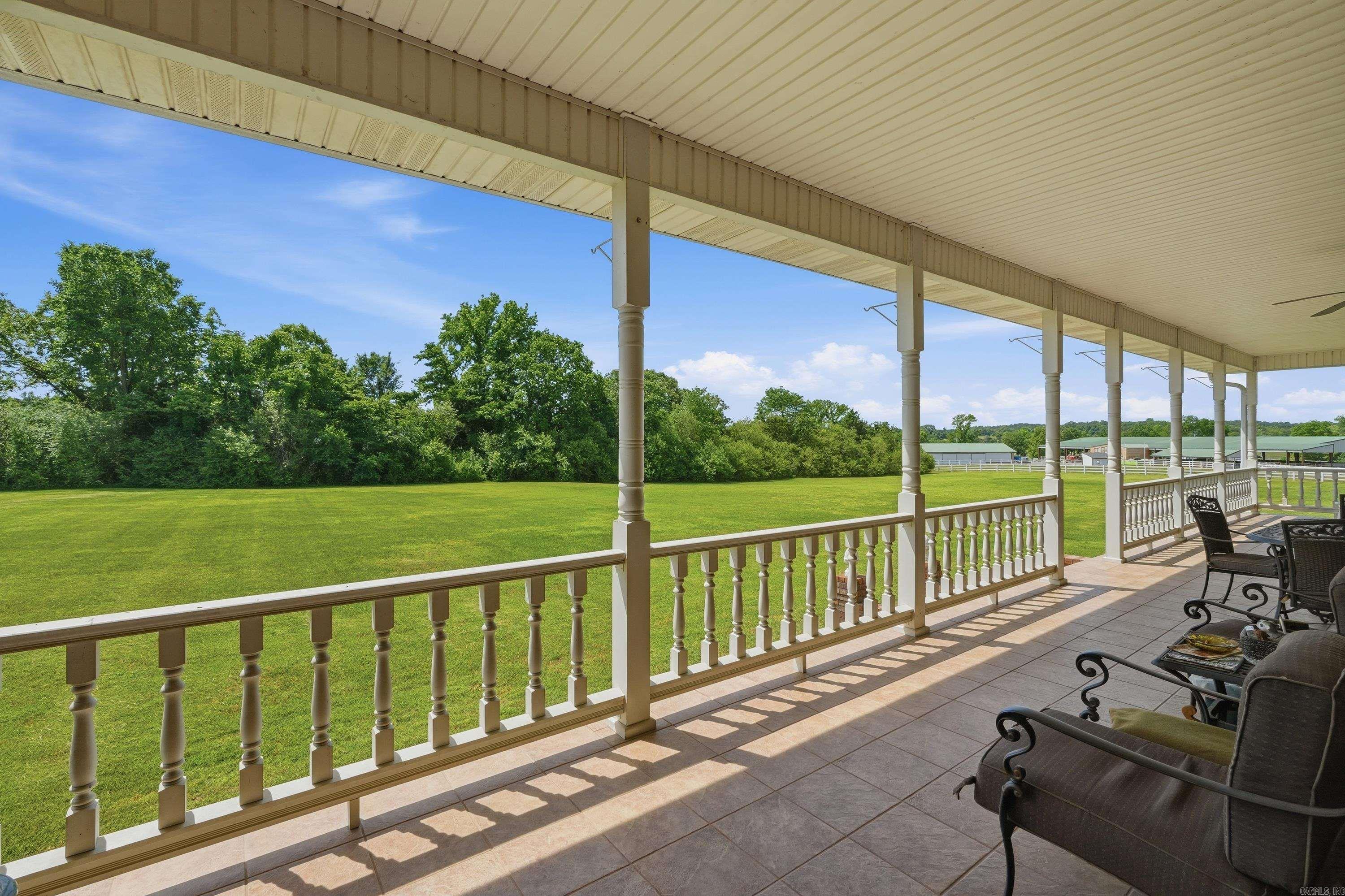 MEADOW BROOK ACRES - Residential