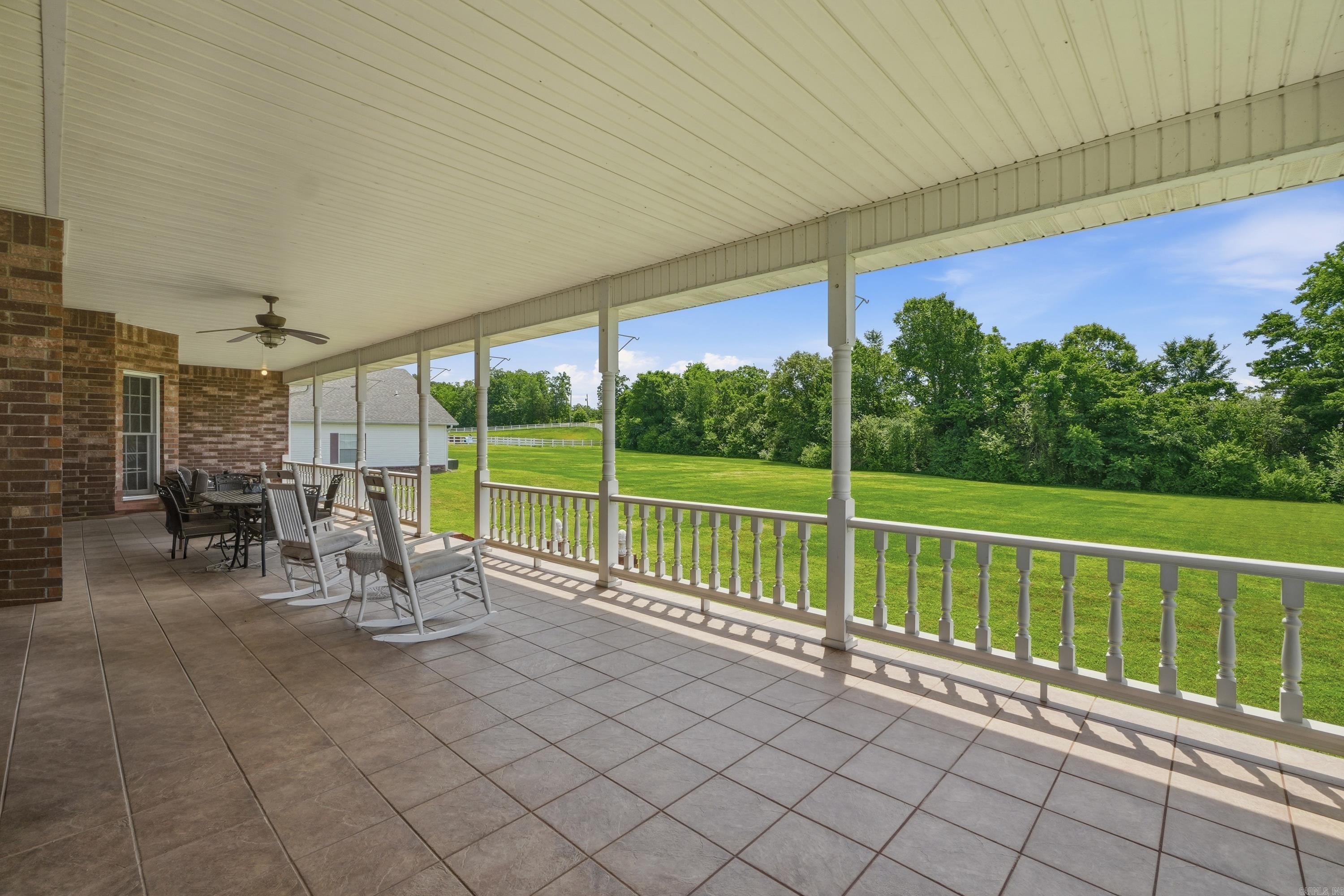 MEADOW BROOK ACRES - Residential