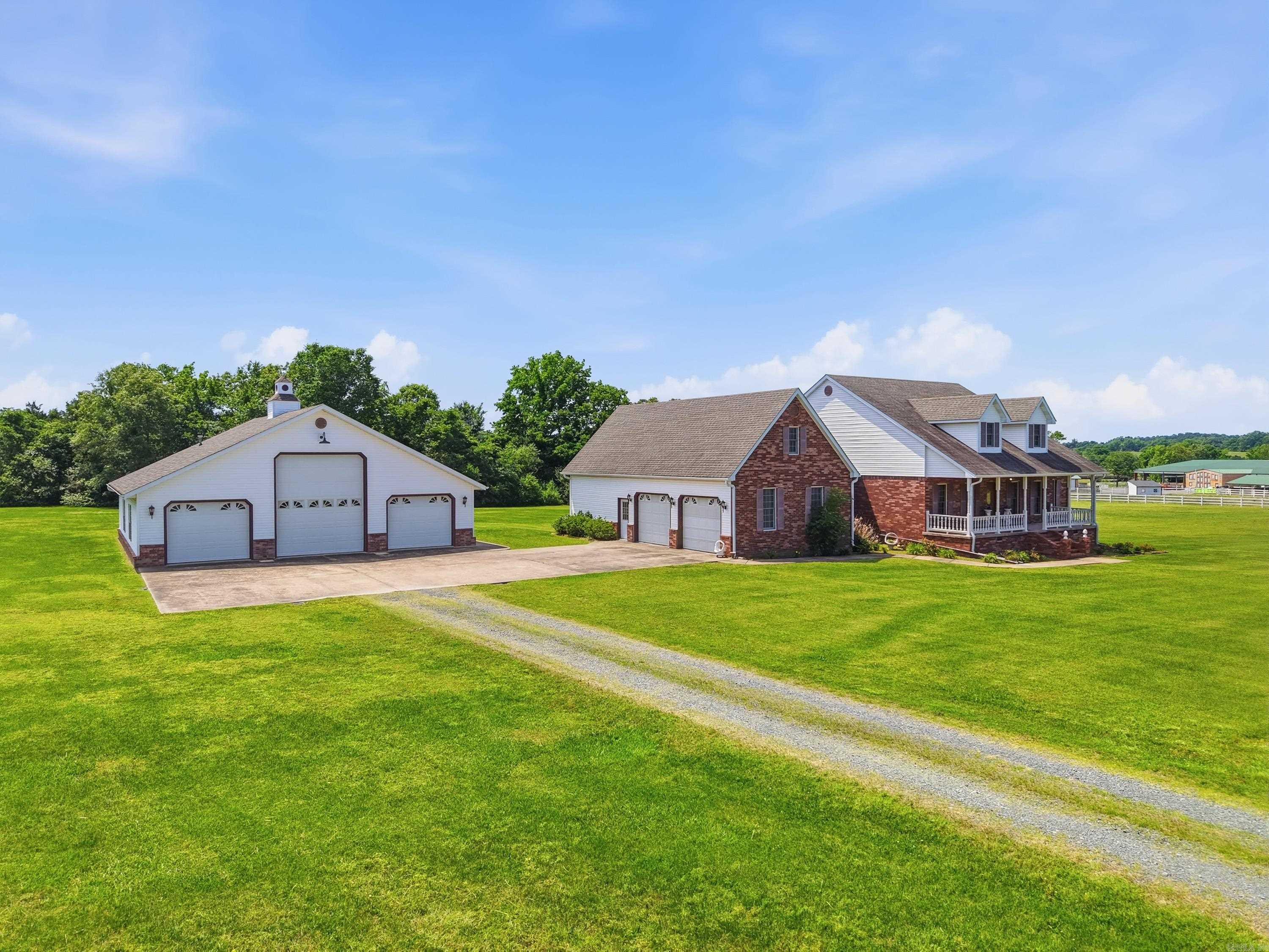 MEADOW BROOK ACRES - Residential