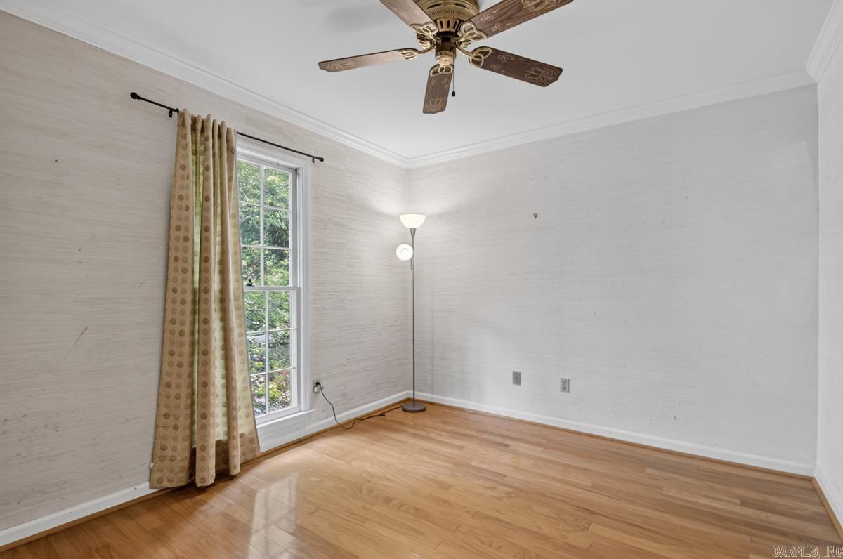 LINDEN COURT CONDO HPR - Residential