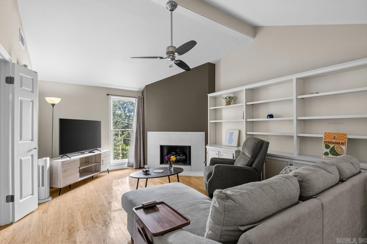 LINDEN COURT CONDO HPR - Residential