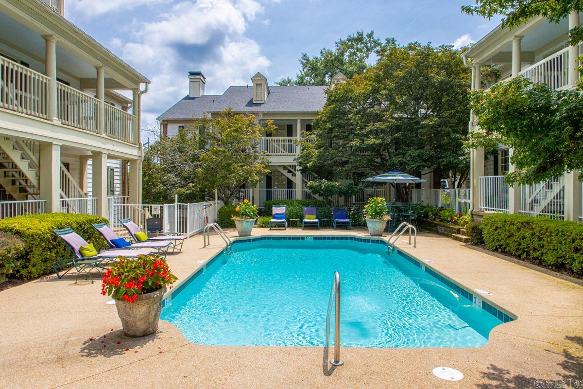 LINDEN COURT CONDO HPR - Residential