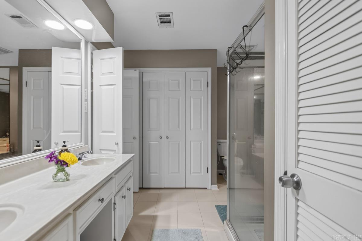 LINDEN COURT CONDO HPR - Residential