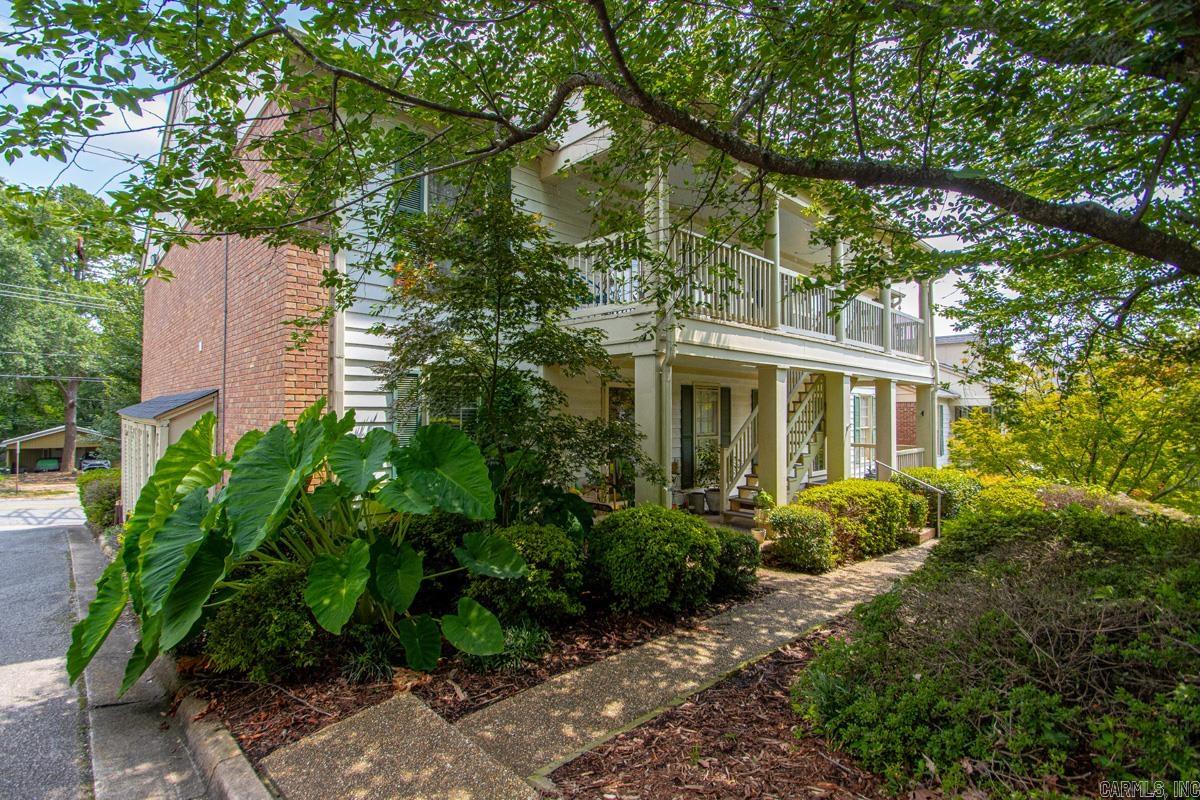 LINDEN COURT CONDO HPR - Residential