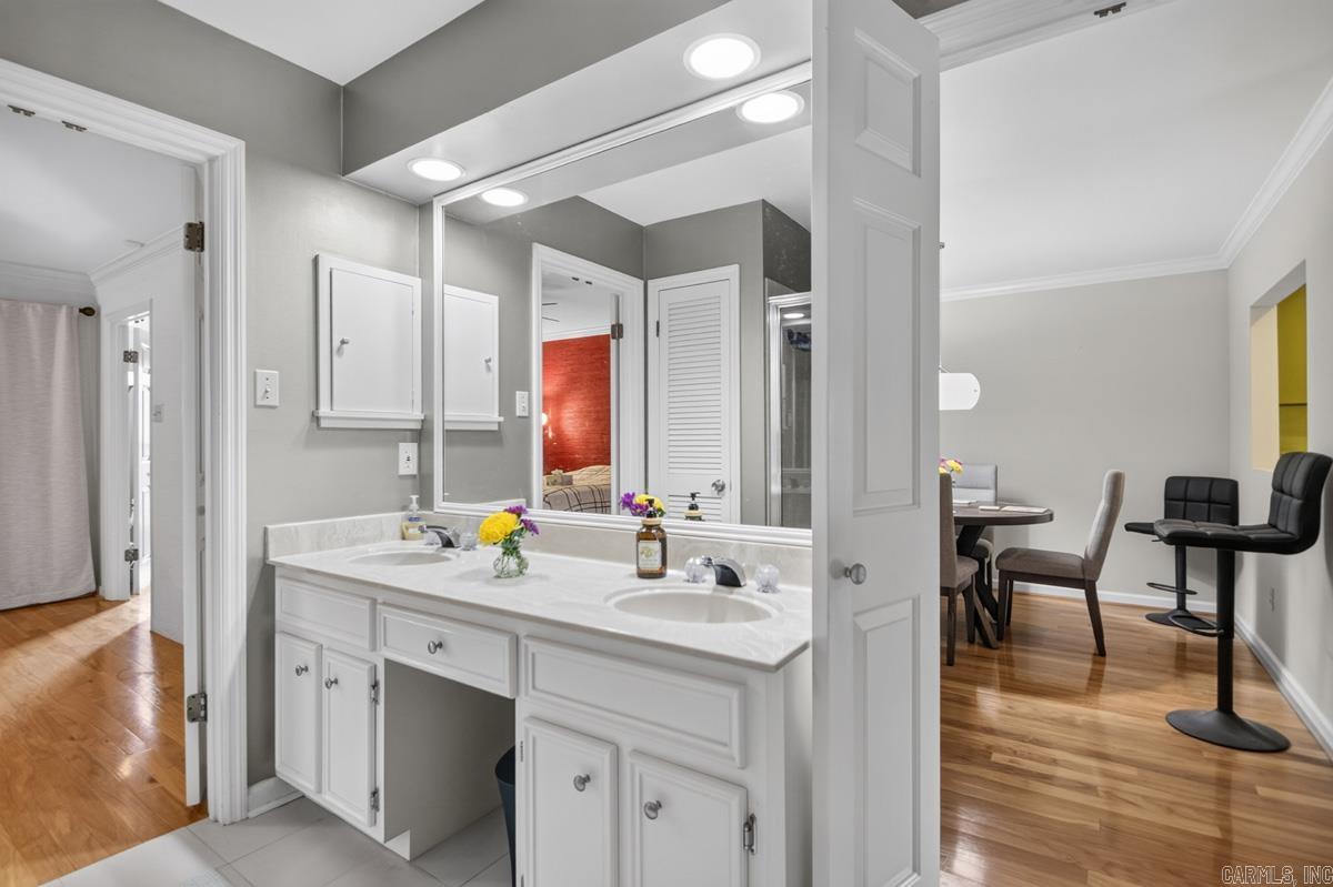 LINDEN COURT CONDO HPR - Residential