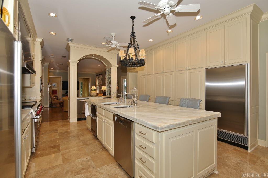 EDGEHILL - Residential