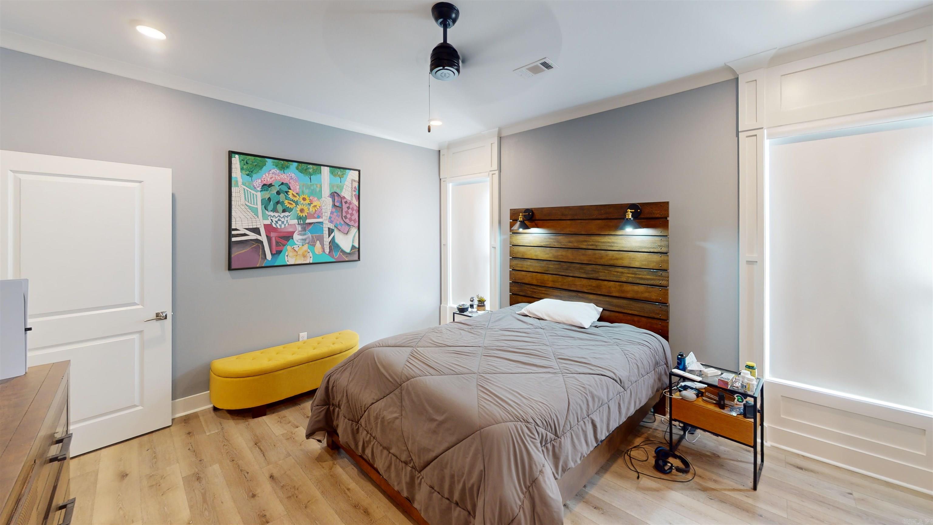 MIDTOWN BRYANT - Residential