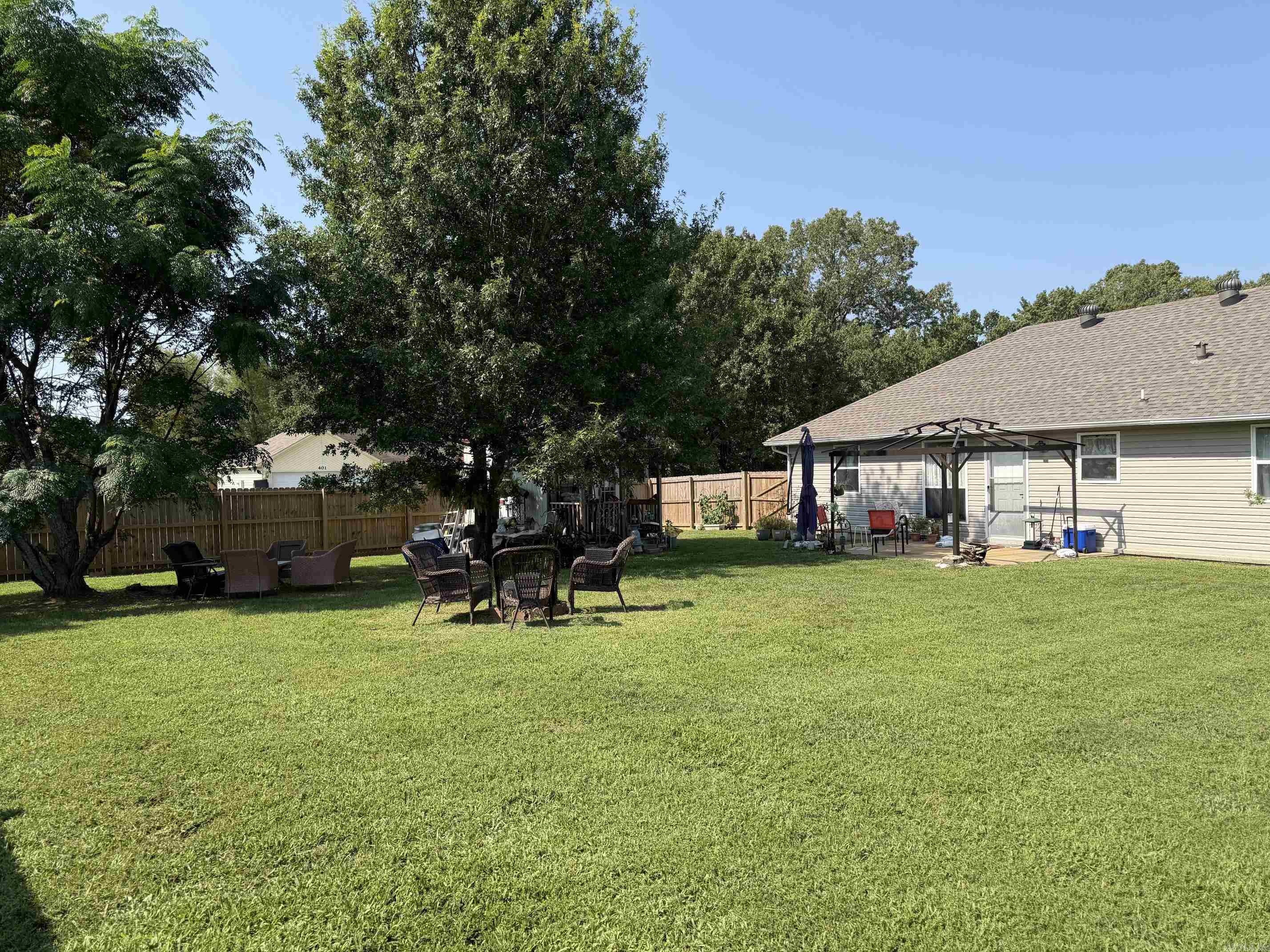 ARROWHEAD VILLAGE - Residential