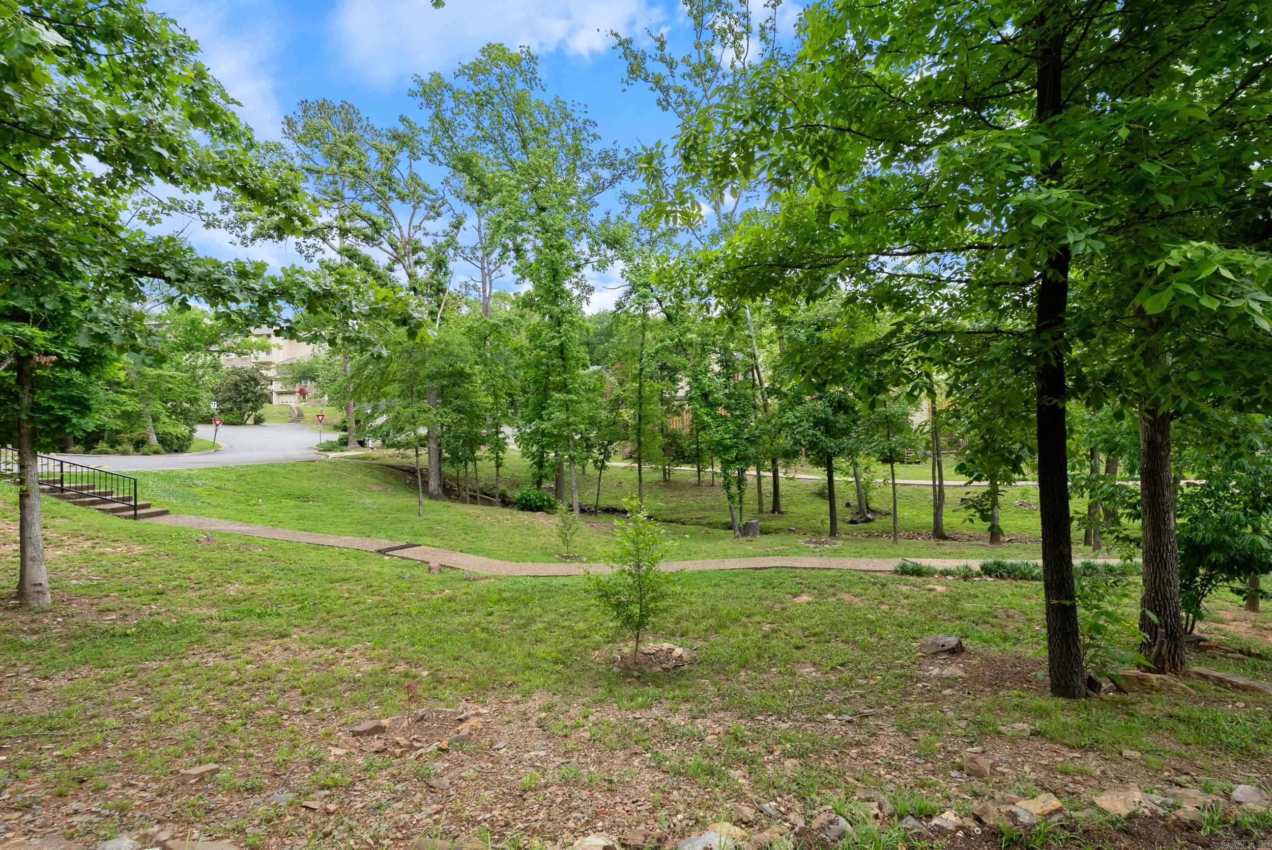 ANDOVER SQUARE - Residential