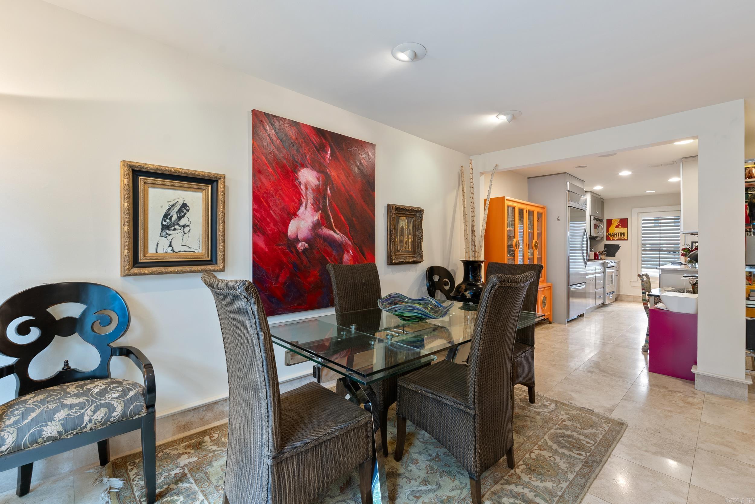 ANDOVER SQUARE - Residential