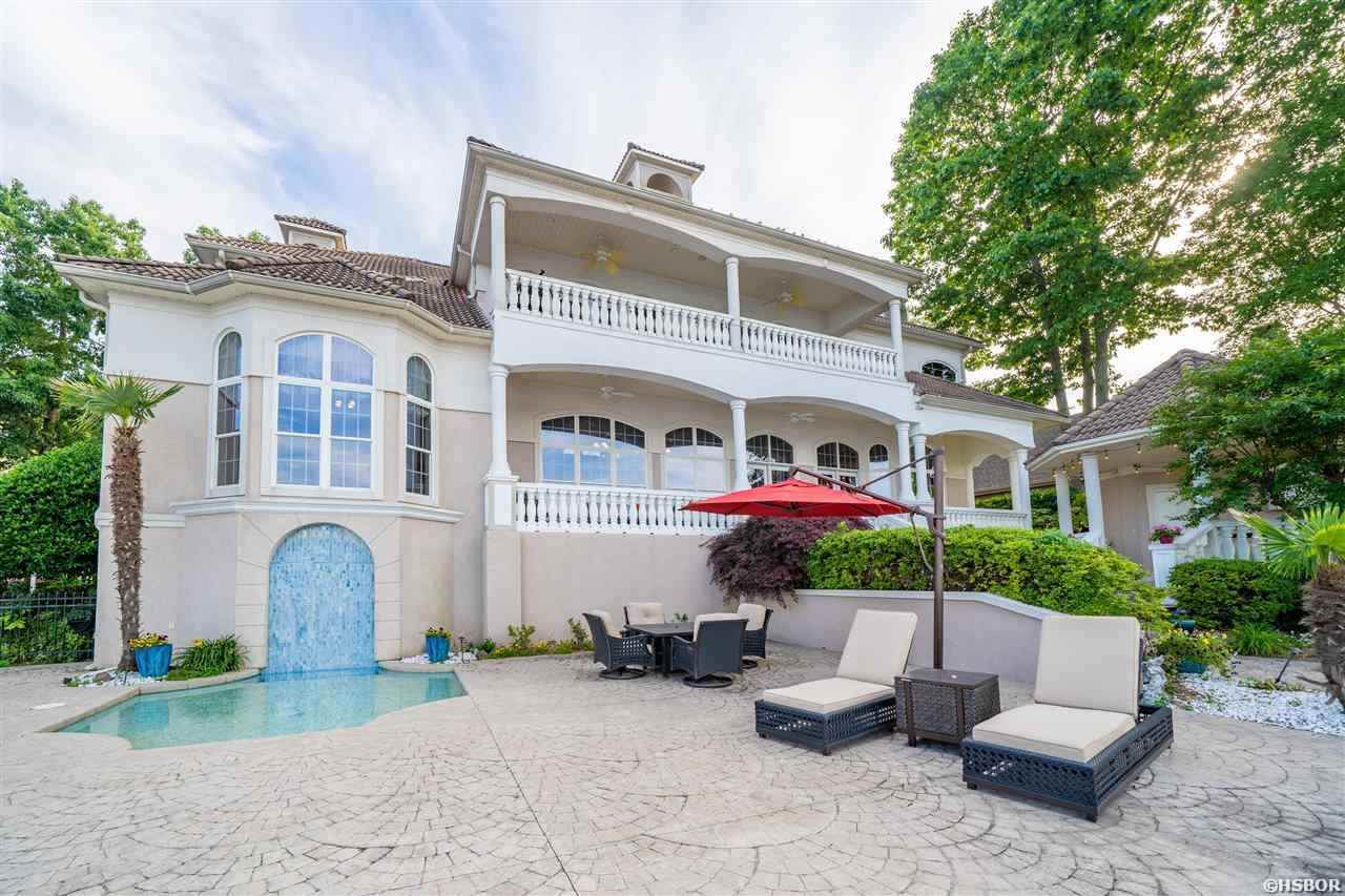 DRIFTWOOD POINT - Residential
