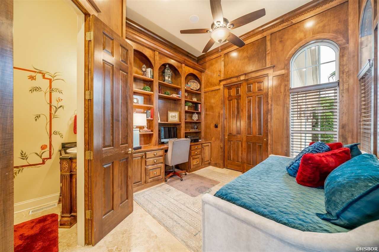 DRIFTWOOD POINT - Residential