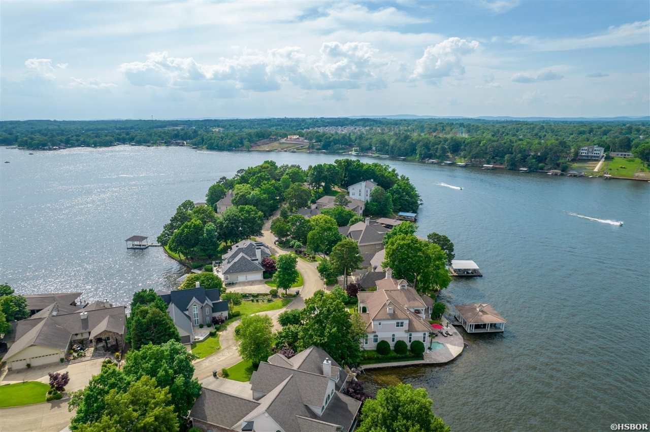 DRIFTWOOD POINT - Residential
