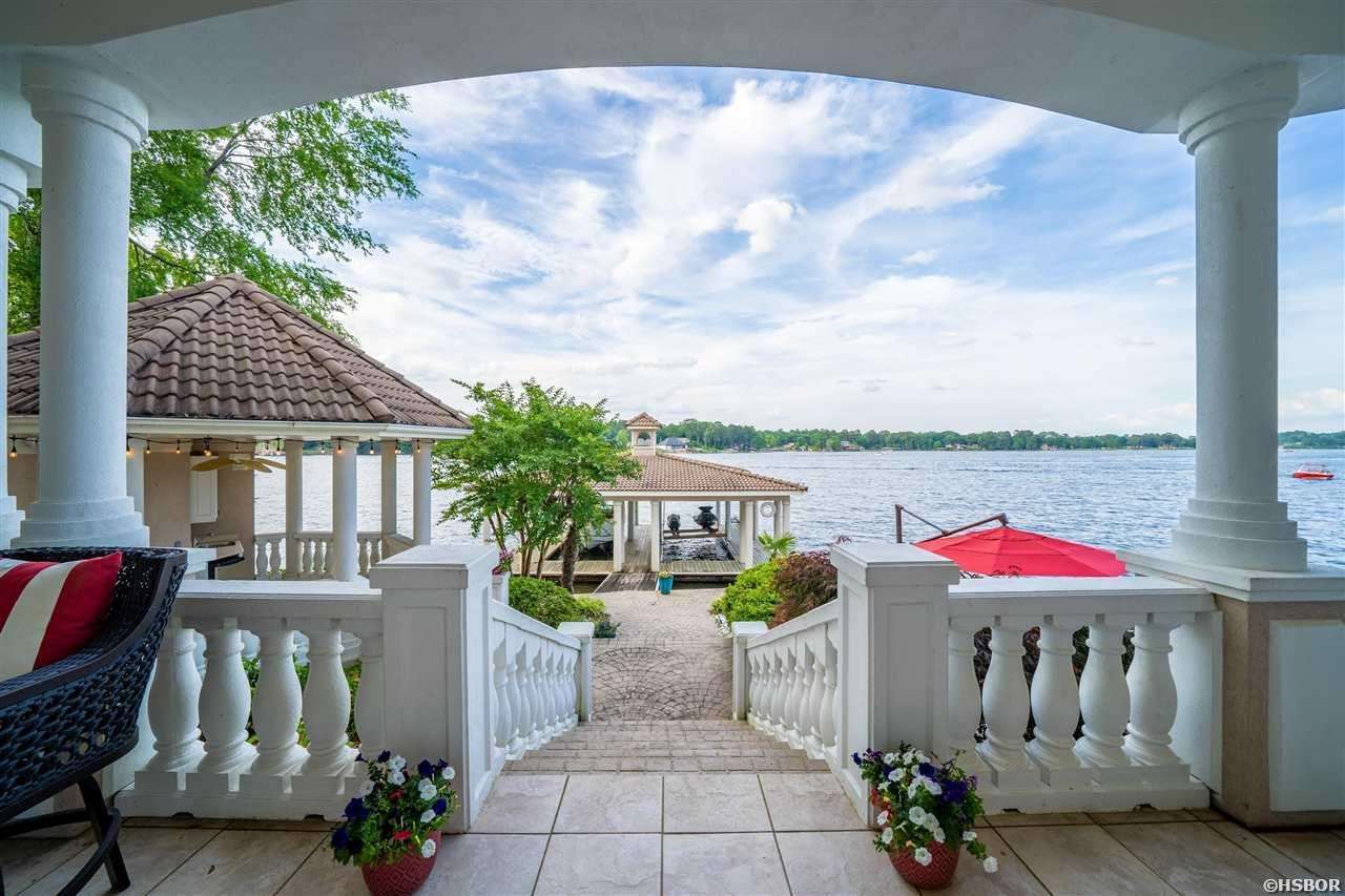 DRIFTWOOD POINT - Residential