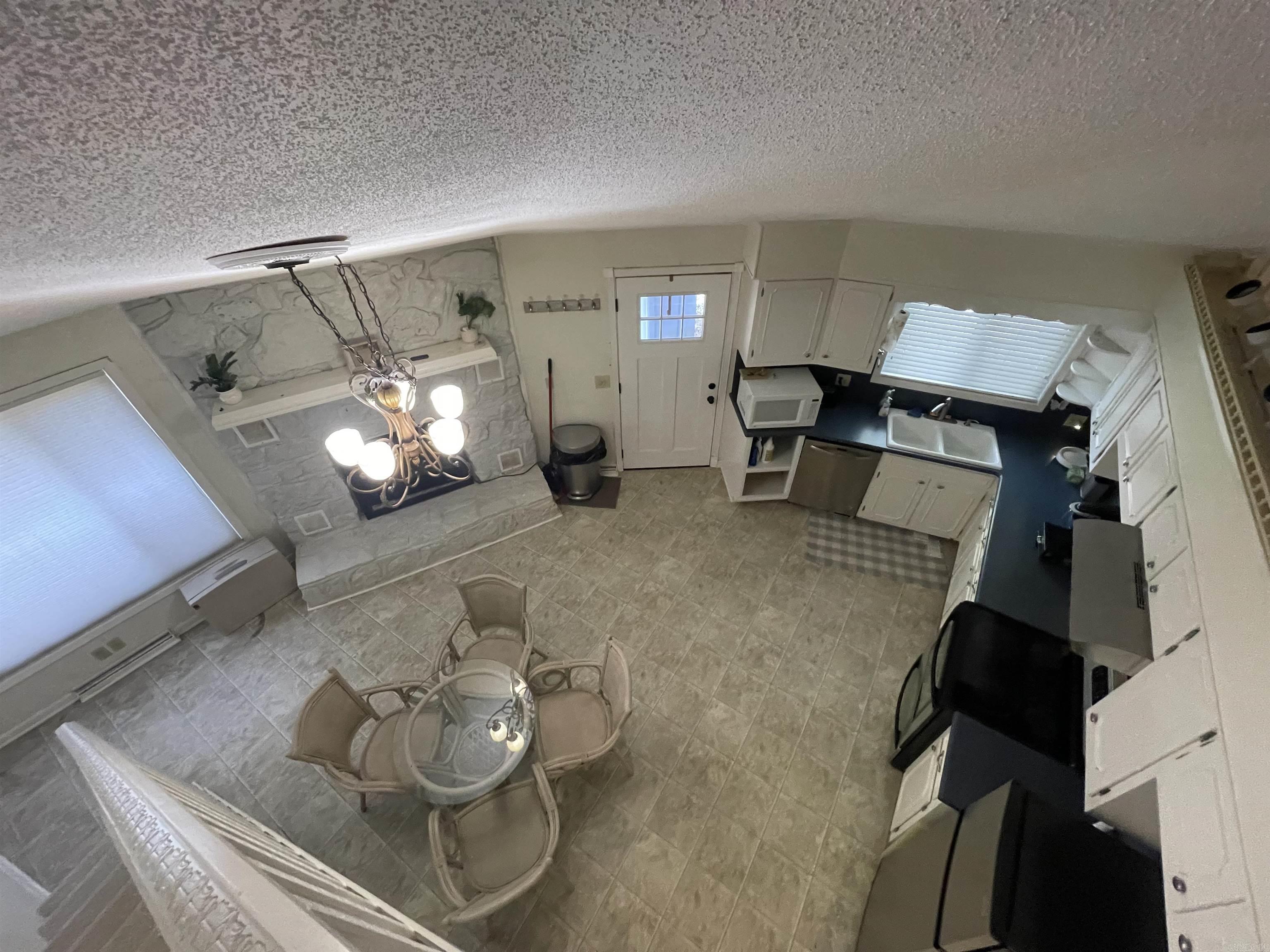 INDIAN HILLS - Residential