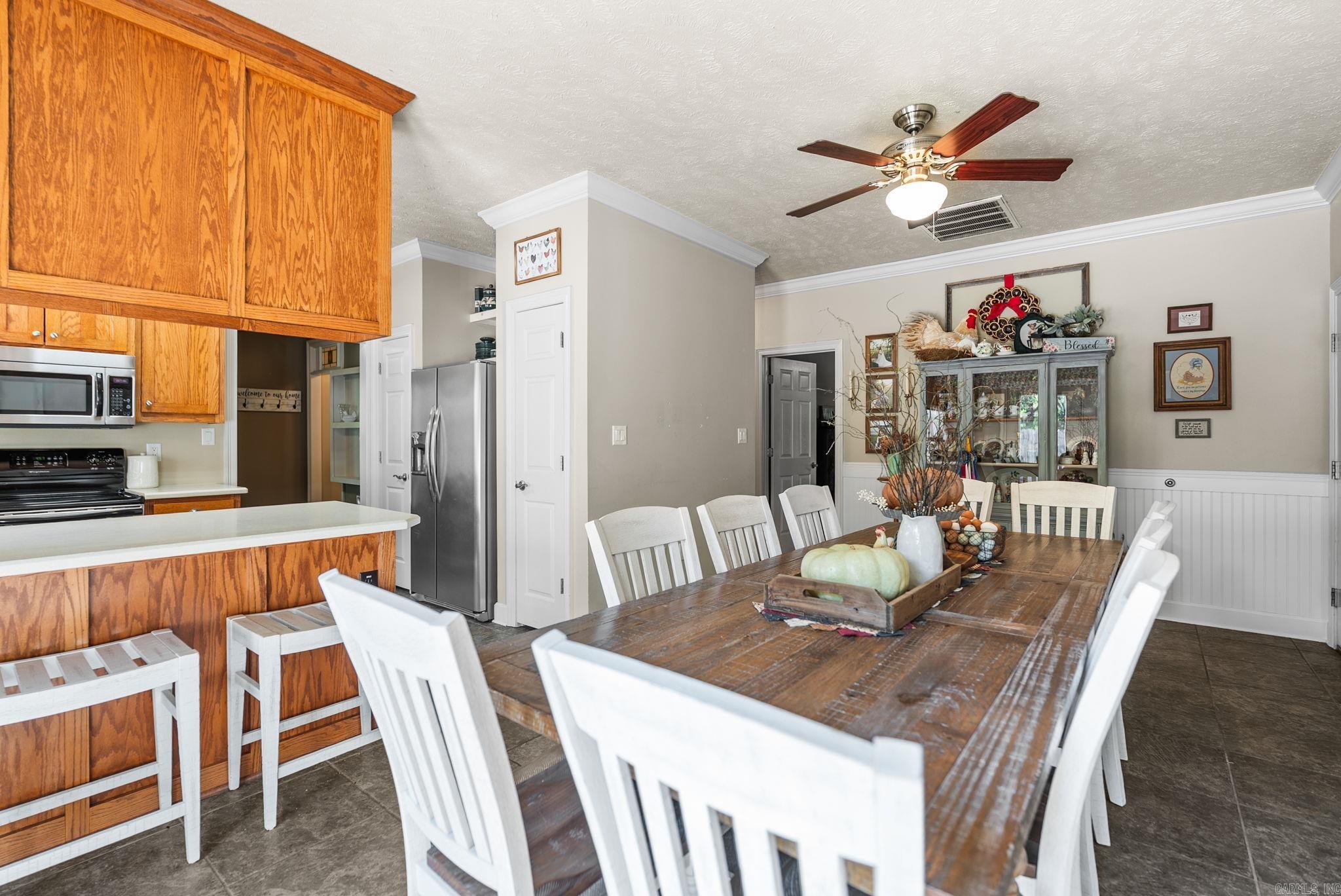 WADE'S - Residential