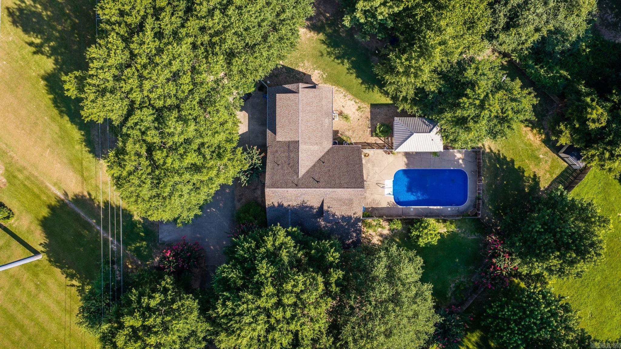 WADE'S - Residential