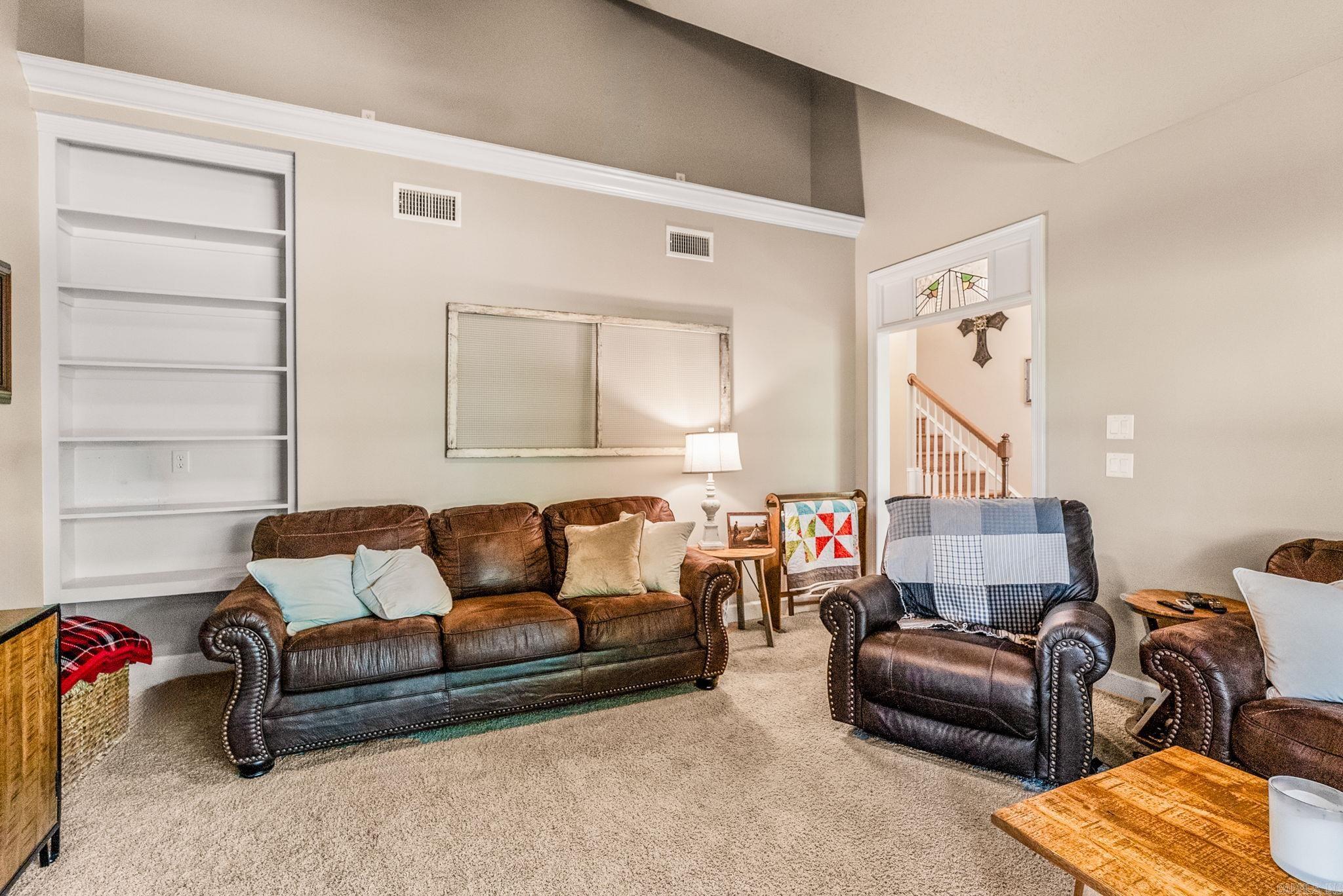 WADE'S - Residential