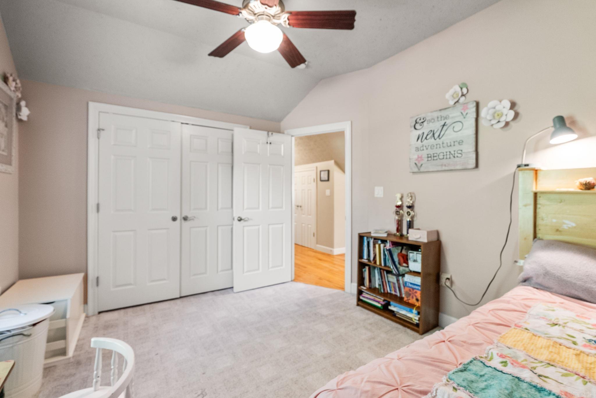 WADE'S - Residential