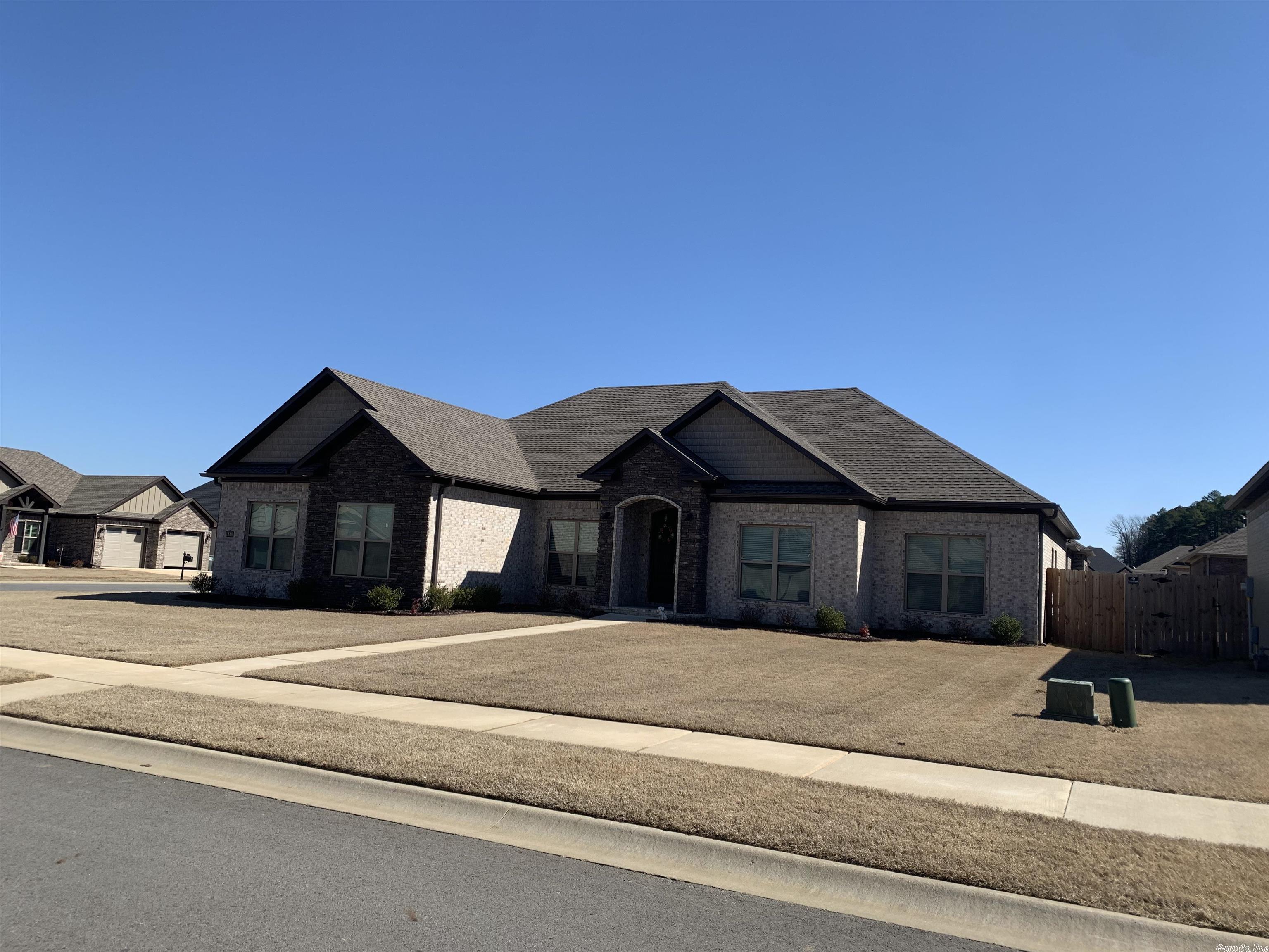 Salem Woods - Residential