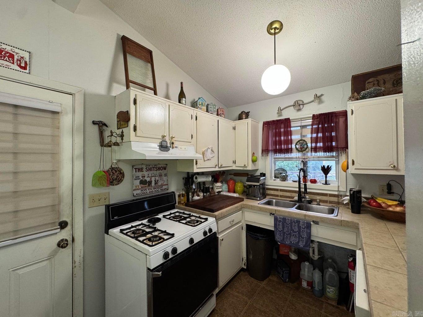 KIMA SECOND - Residential