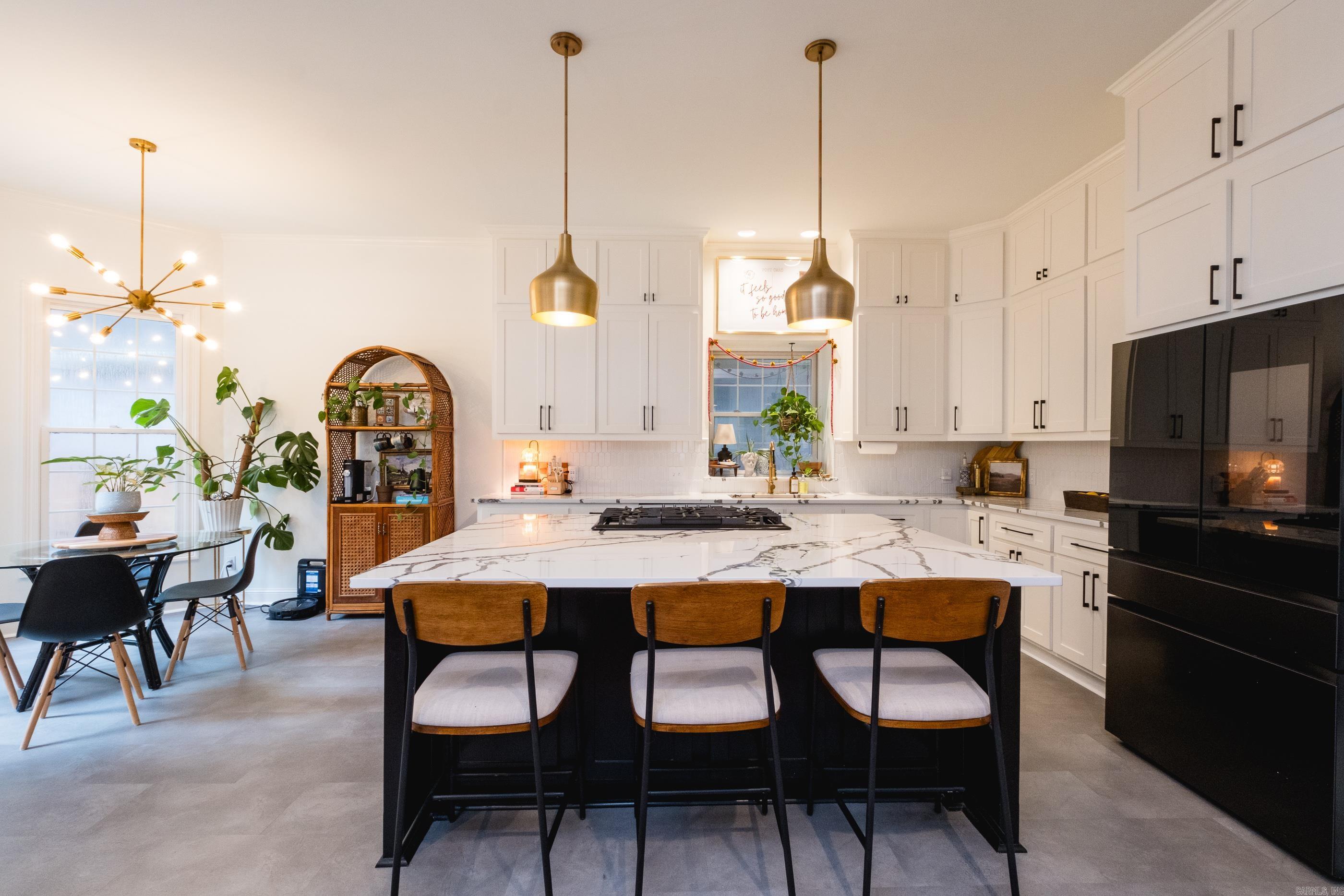 CHENAL VALLEY AVIGNON COURT - Residential