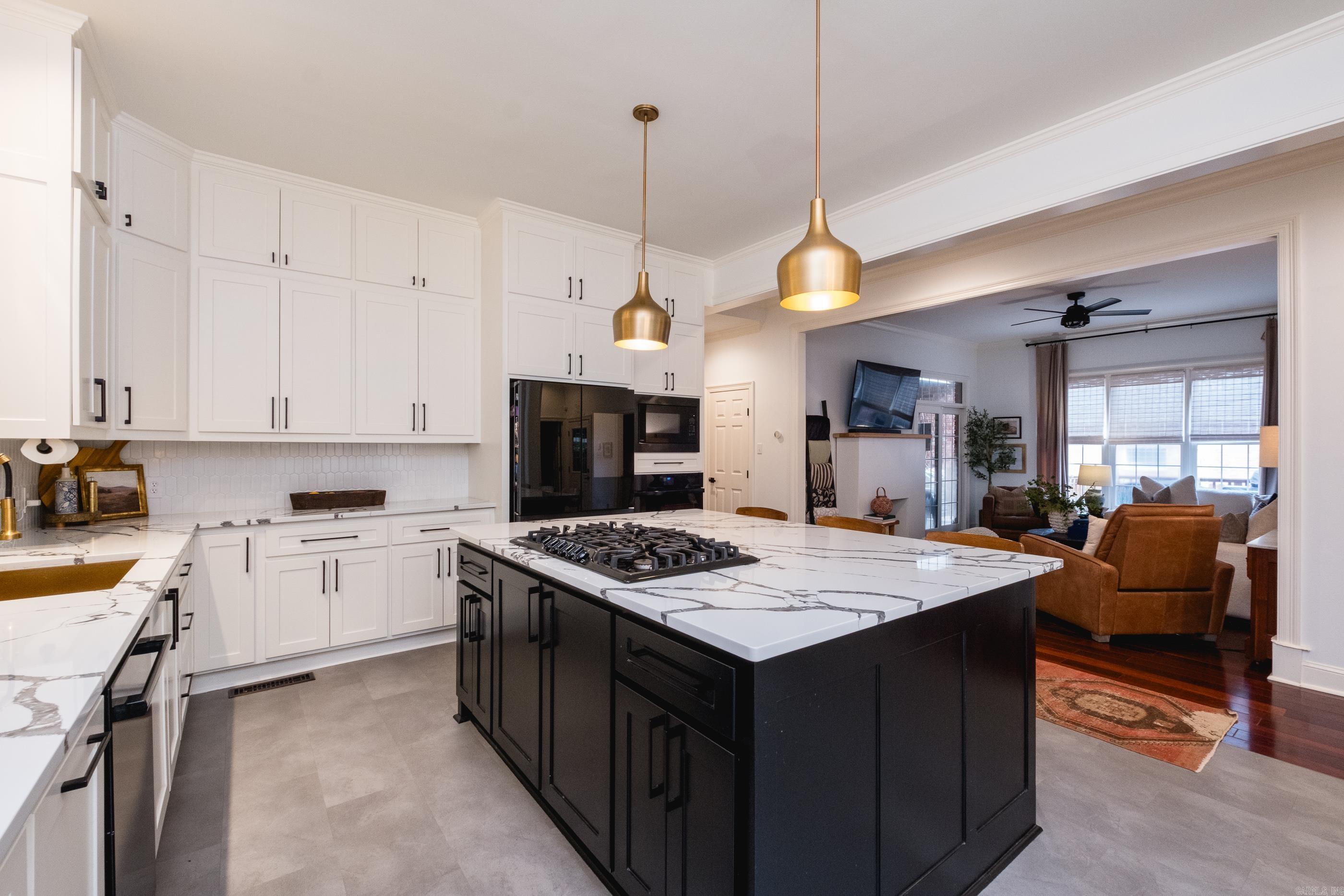 CHENAL VALLEY AVIGNON COURT - Residential