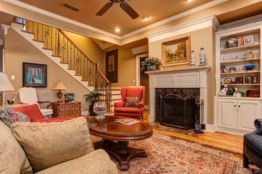 Hickory Pointe - Residential