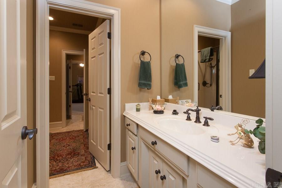 Hickory Pointe - Residential