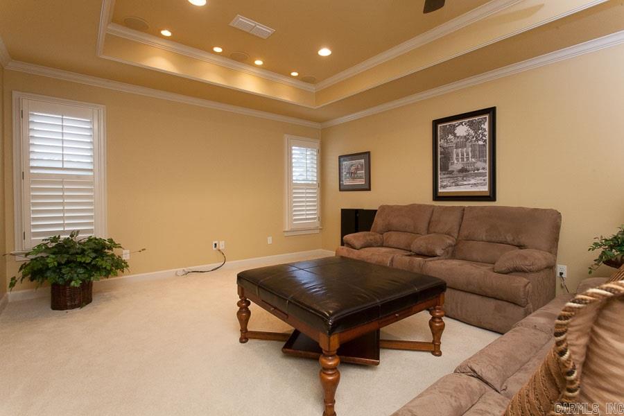 Hickory Pointe - Residential