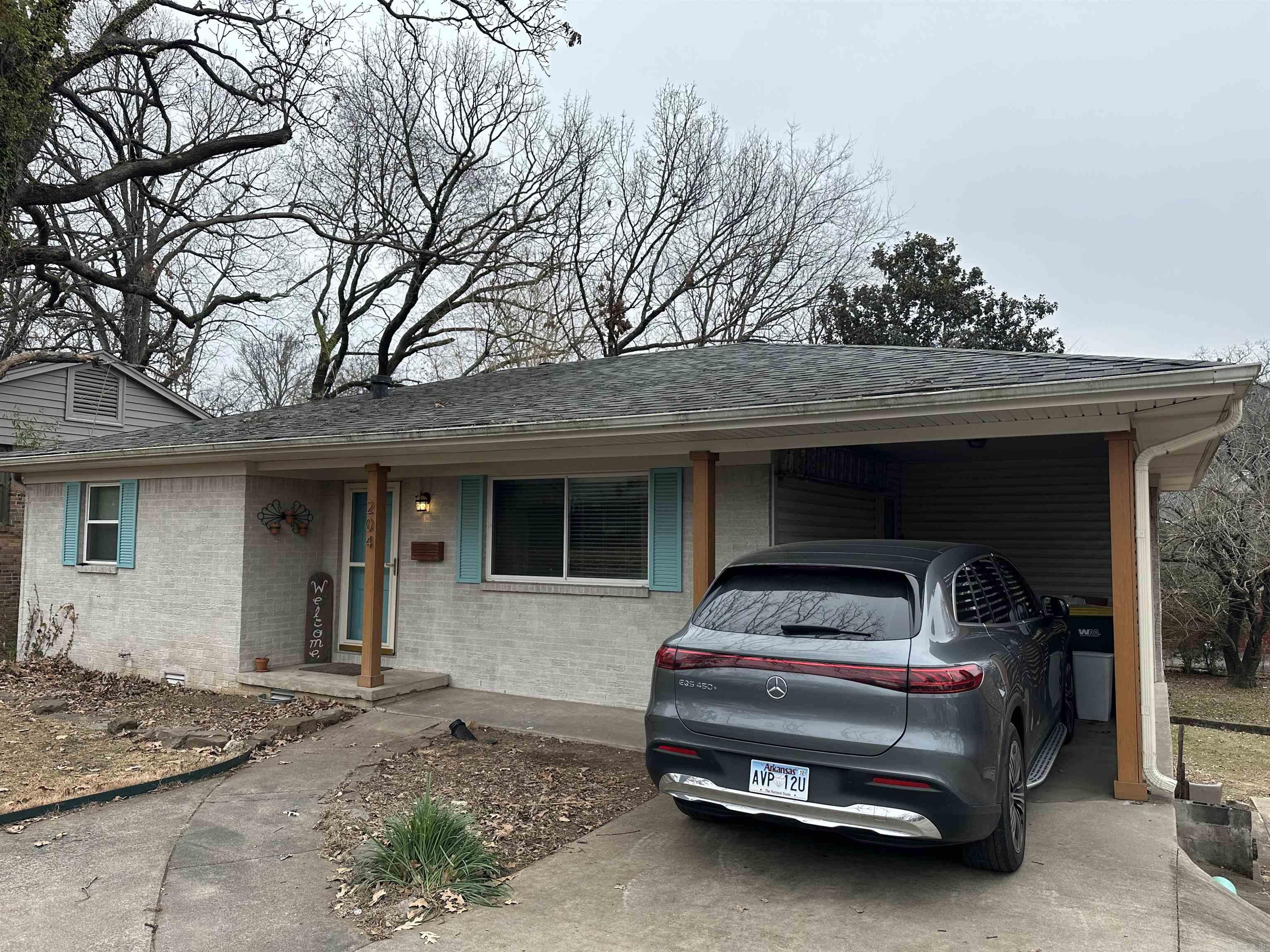 Cute home, somewhat updated with original hardwoods. 3 bed, 2 bath, plus a bonus room converted to recording studio space downstairs. Sold Before listed.