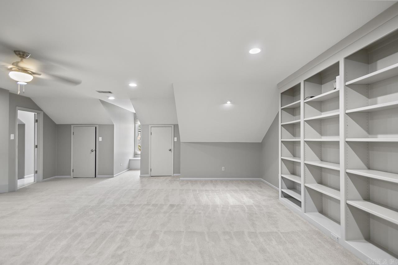 CLAREMORE COURT - Residential
